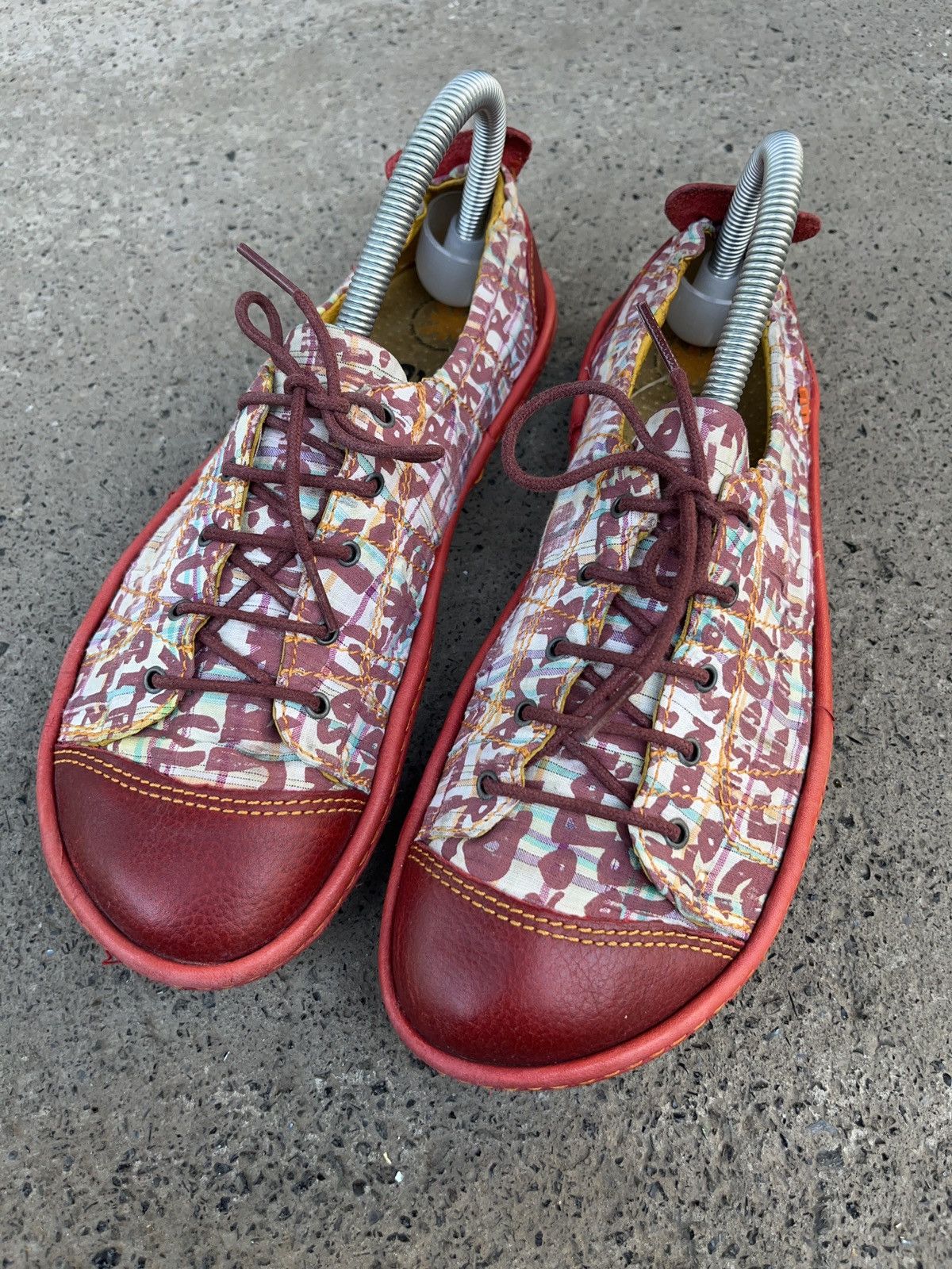 Vintage Vintage The Art Company Barefoot Sneakers Shoes Size US 9 / IT 39 - 2 Thumbnail