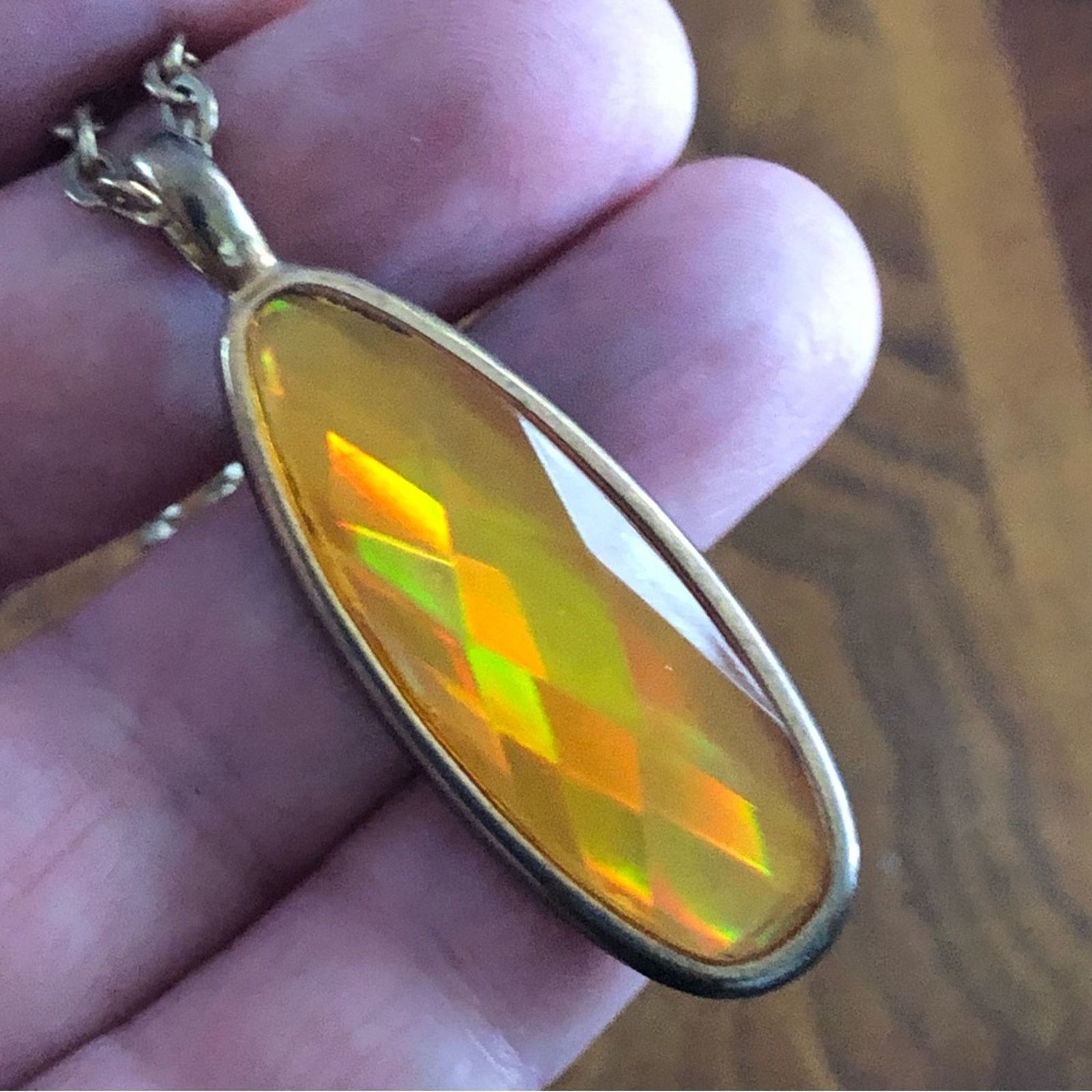 Vintage Vintage Roman long raindrop faceted glass gem on chain Size ONE SIZE - 8 Thumbnail
