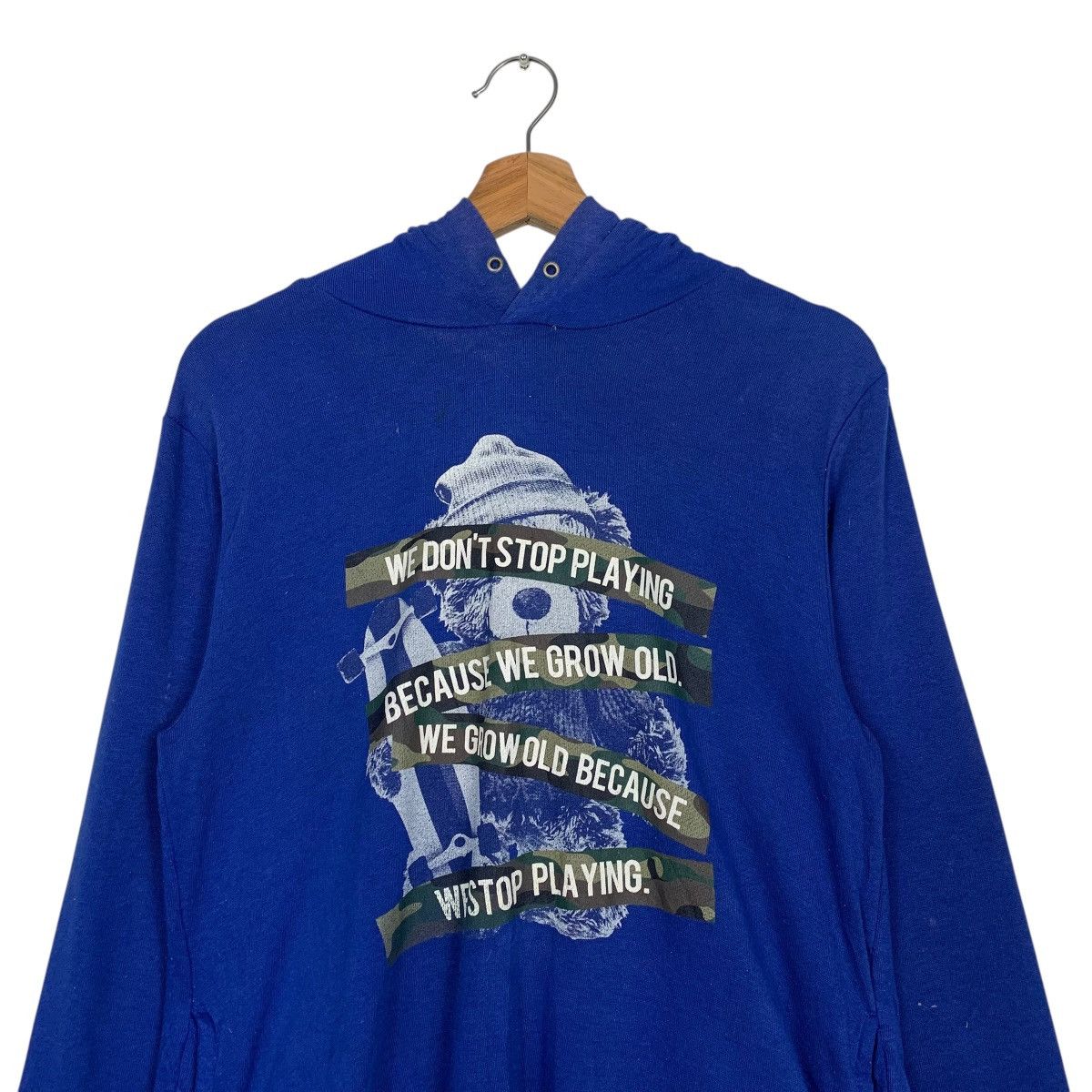 Japanese Brand Vintage Bear Skateboard Quotes Hoodie Size US M / EU 48-50 / 2 - 11 Thumbnail