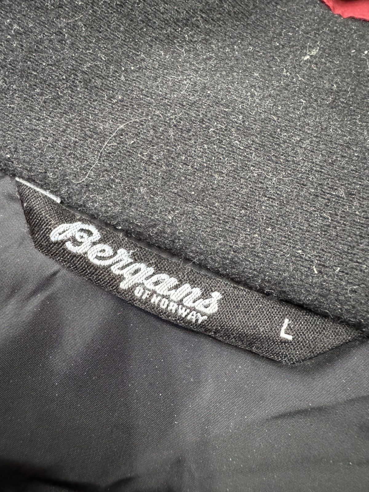 Bergans of Norway Bergans Bruraskaret Insulated Jacket Dermizax 8436 L Ski Size US L / EU 52-54 / 3 - 15 Thumbnail