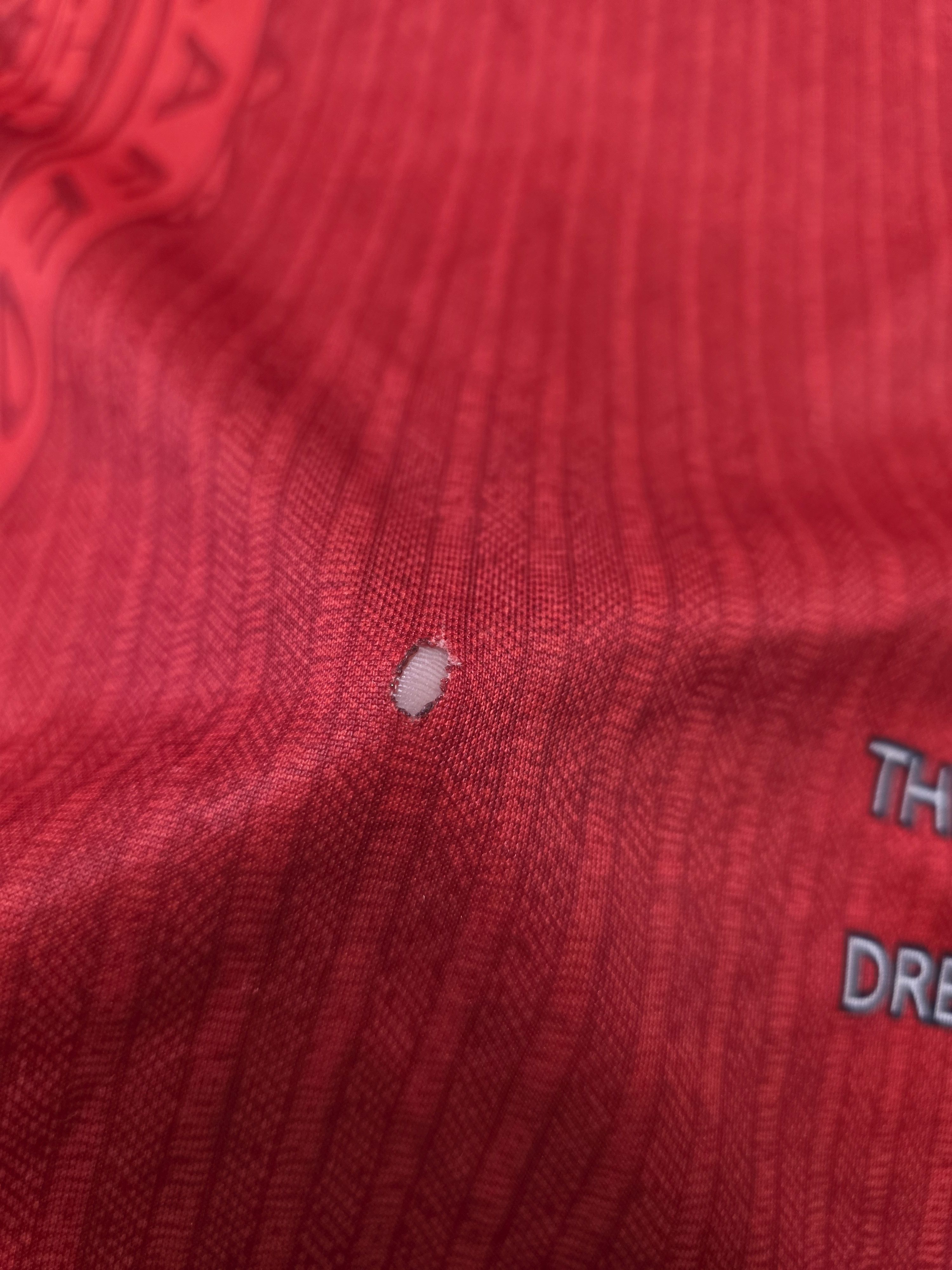 Vintage MANCHESTER UNITED 1996 1998 HOME FOOTBALL SOCCER JERSEY Size US M / EU 48-50 / 2 - 7 Thumbnail