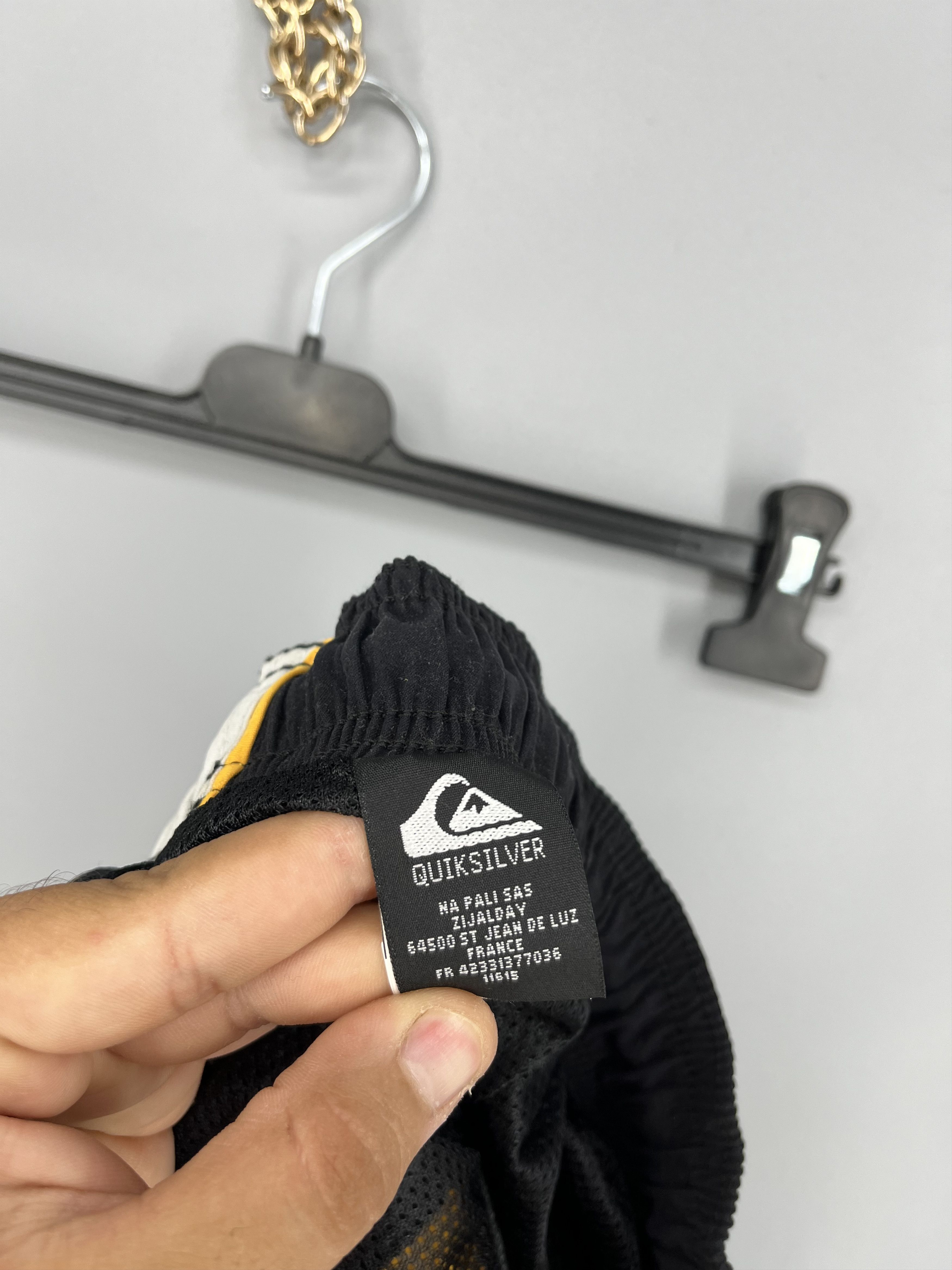 Quiksilver Vintage Quiksilver Shorts Big Logo Y2K Style 90s Surfing Size US 36 / EU 52 - 8 Thumbnail