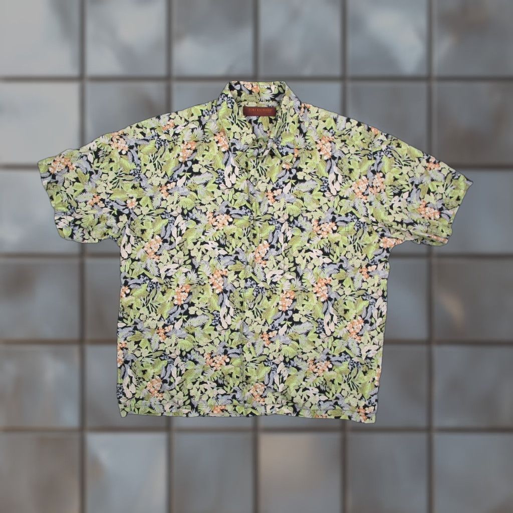Tori Richard VINTAGE Tori Richard Men's Short Sleeve Hawaiian Shirt Medium Green Floral Button Up Tropical Beach Casual Made in USA Size US M / EU 48-50 / 2 - 1 Thumbnail
