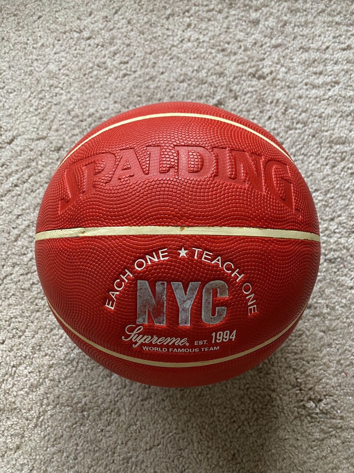 Spalding × Supreme Supreme Spalding each one teach one basketball authentic 96 Size ONE SIZE - 5 Thumbnail