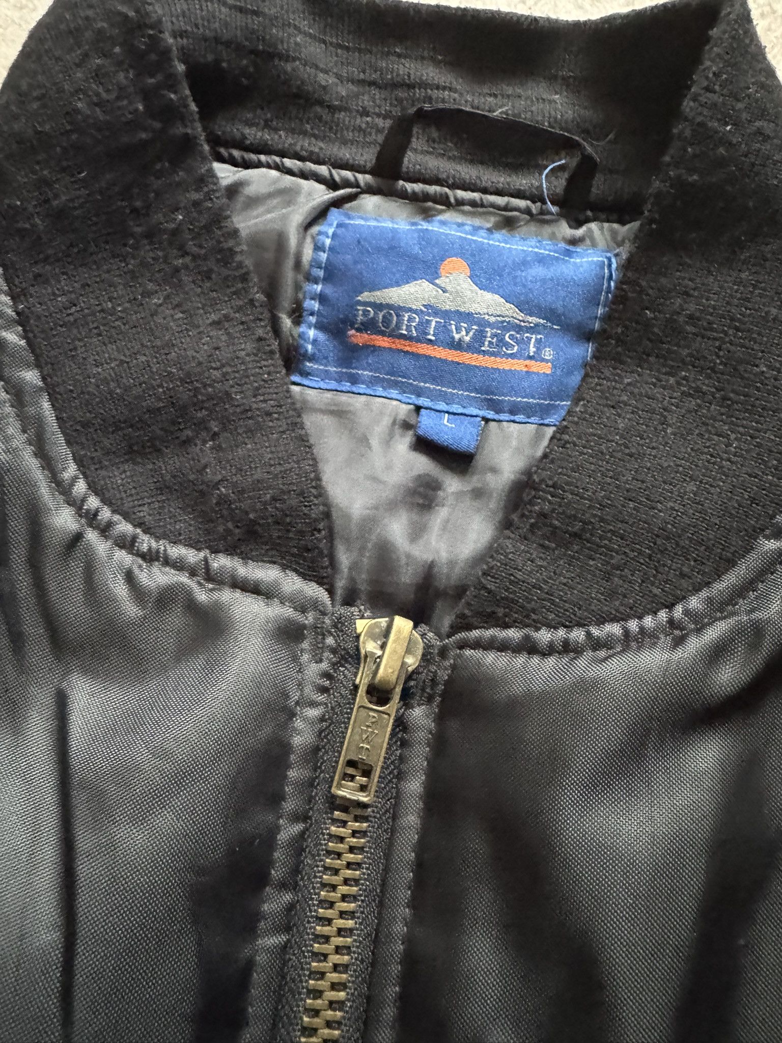 Vintage Vintage bomber jacket ma-1 pilot black boxy y2k avant garde Size US L / EU 52-54 / 3 - 4 Thumbnail
