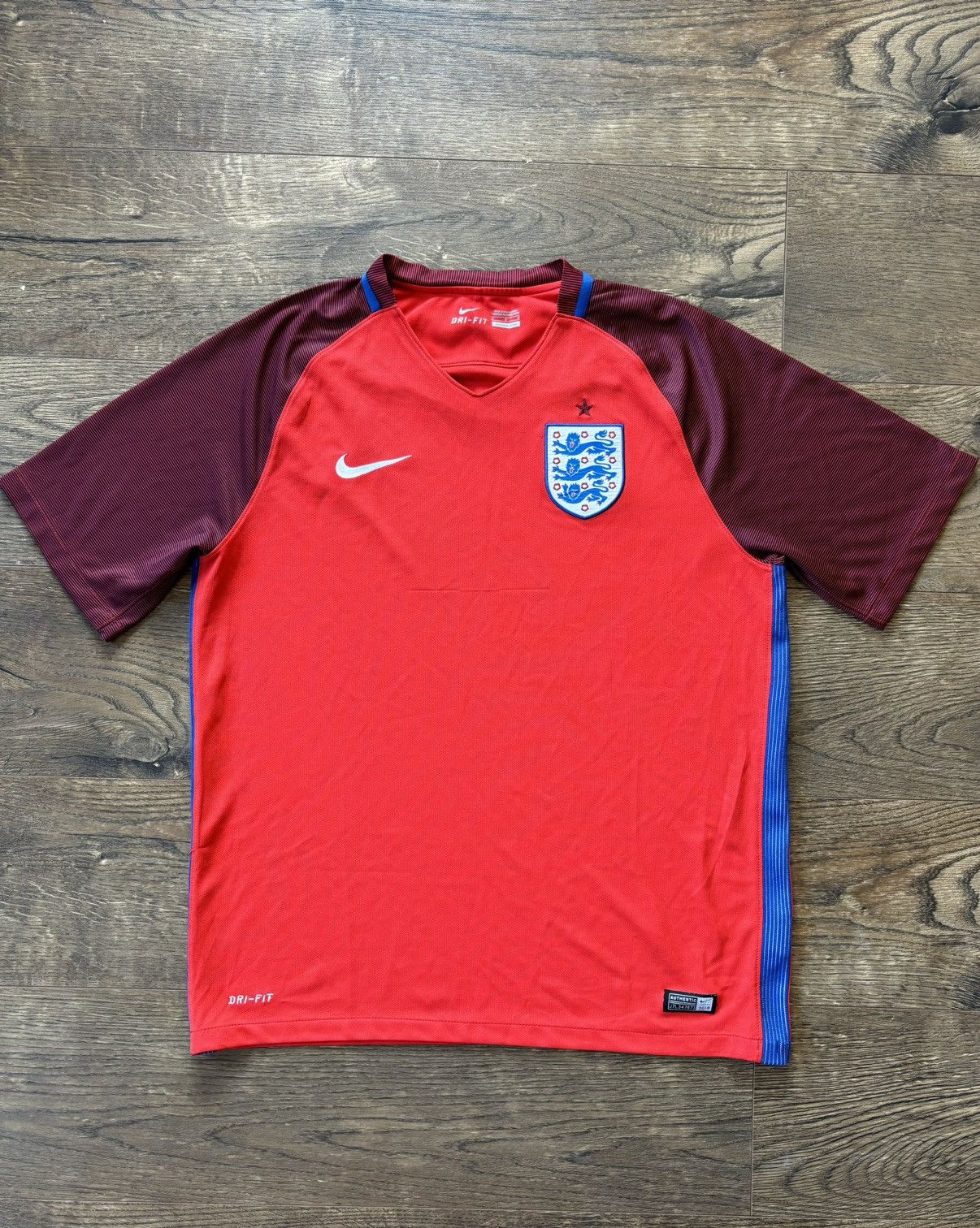 Nike England 2016-2017 Away Shirt Football Soccer Jersey NIKE sz Size US L / EU 52-54 / 3 - 1 Thumbnail