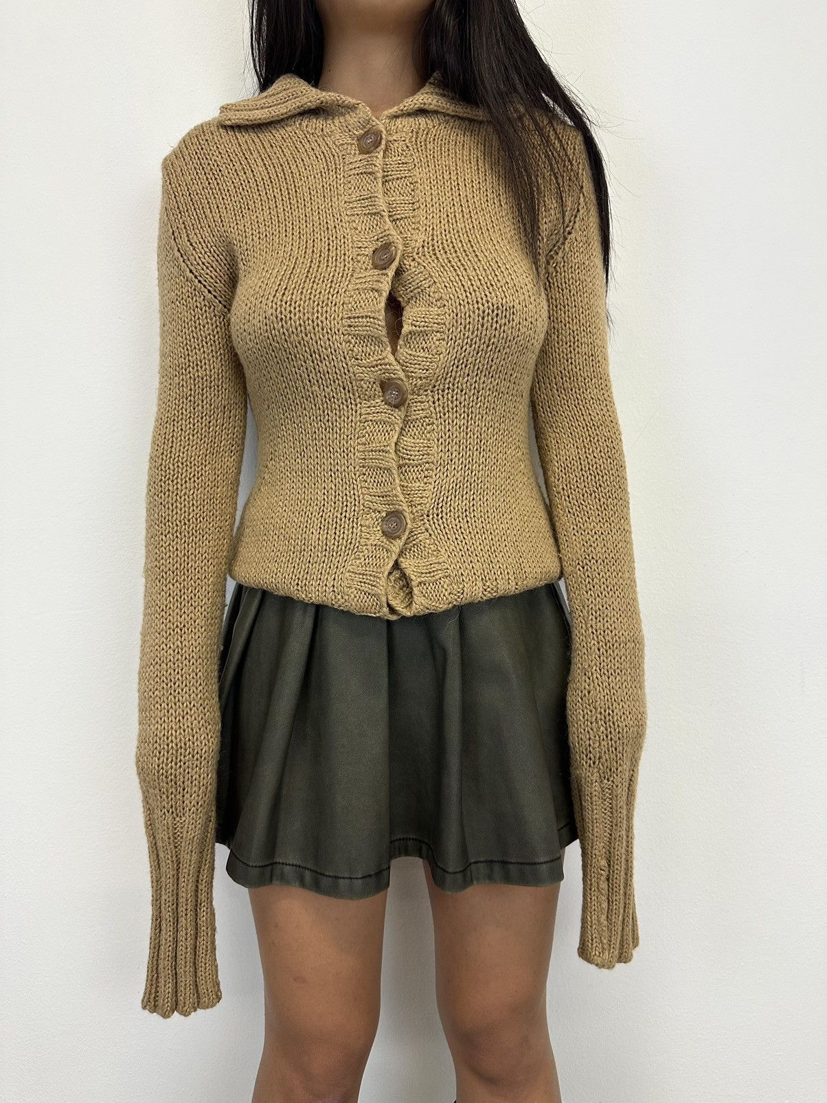 Image of Dolce Gabbana 2000S Dolce & Gabbana Elongated Sleeves Mohair Cardigan Knit in Tan, Women's (Size Sm