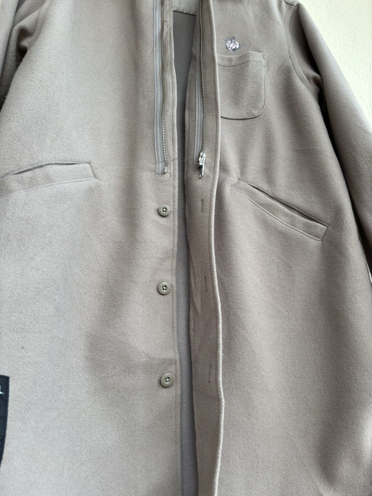 GU × Undercover Undercover Knit Melton Long Shirt Beige Long Sleeve Shirt Size M / US 6-8 / IT 42-44 - 11 Thumbnail