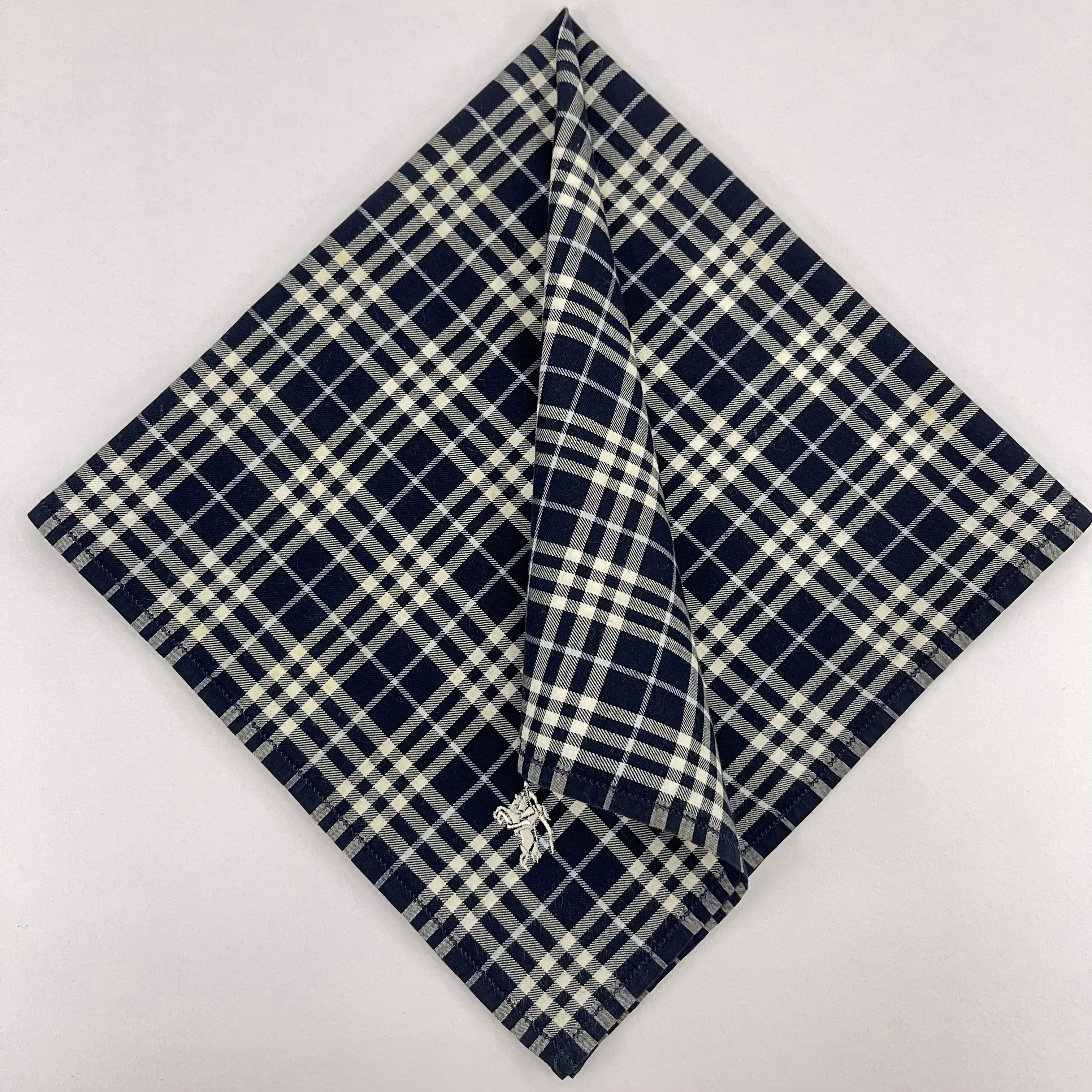 Burberry Burberry Handkerchief / Neckerchief / Bandana - 4200 Size ONE SIZE - 1 Thumbnail
