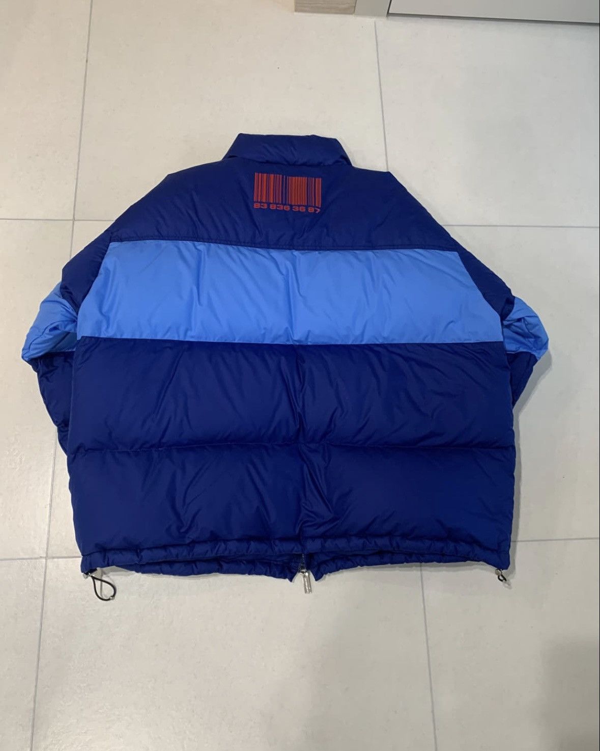 Vetements *rare* Vetements Barcode Down Jacket Puffer Size US L / EU 52-54 / 3 - 2 Thumbnail
