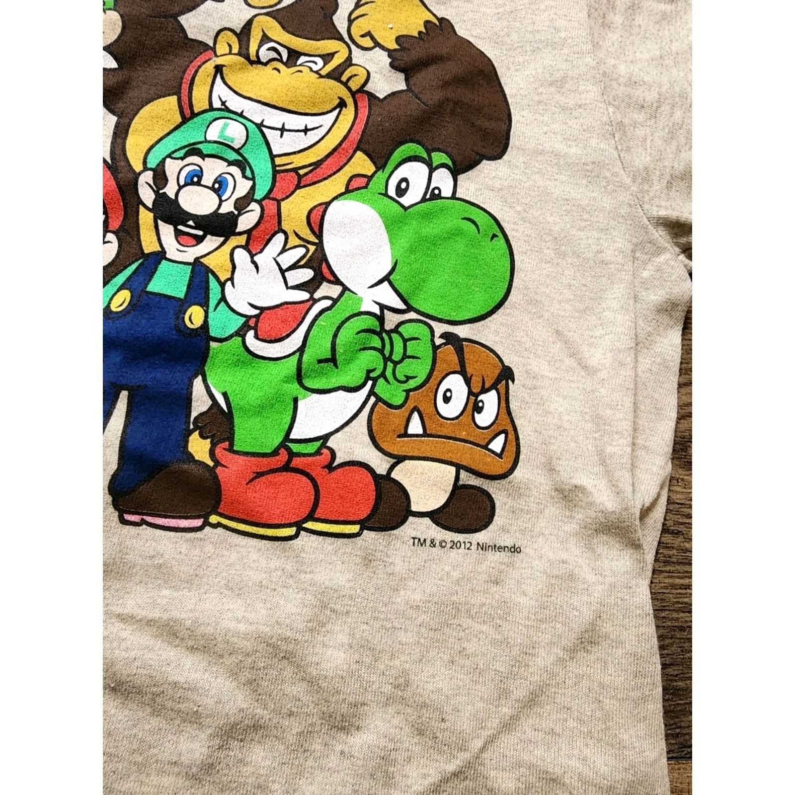 Fruit Of The Loom Fruit of the Loom T-Shirt Mens S Beige Nintendo Super Mario Bros Retro 2010-2019 Vintage 90s World Theme Mario Boy Mens Size US S / EU 44-46 / 1 - 4 Thumbnail