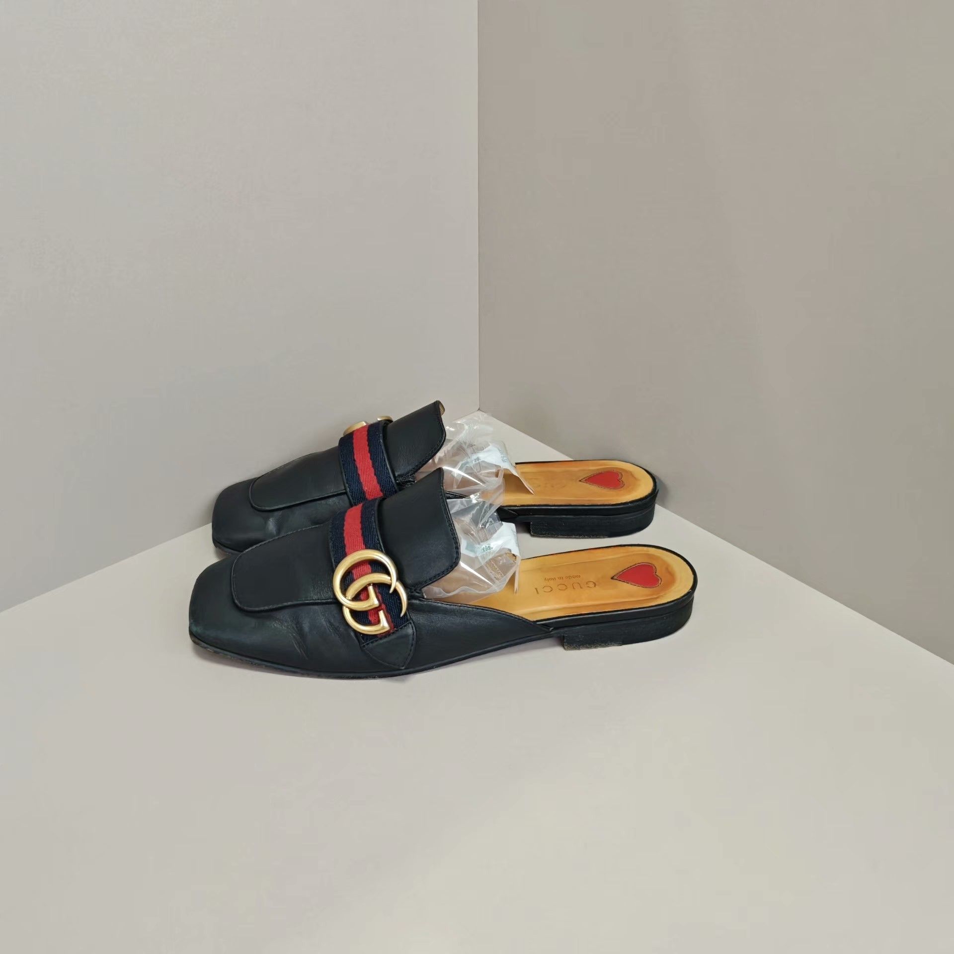 Gucci Gucci Sandals us_7 Women Size US 7 / IT 37 - 1 Thumbnail