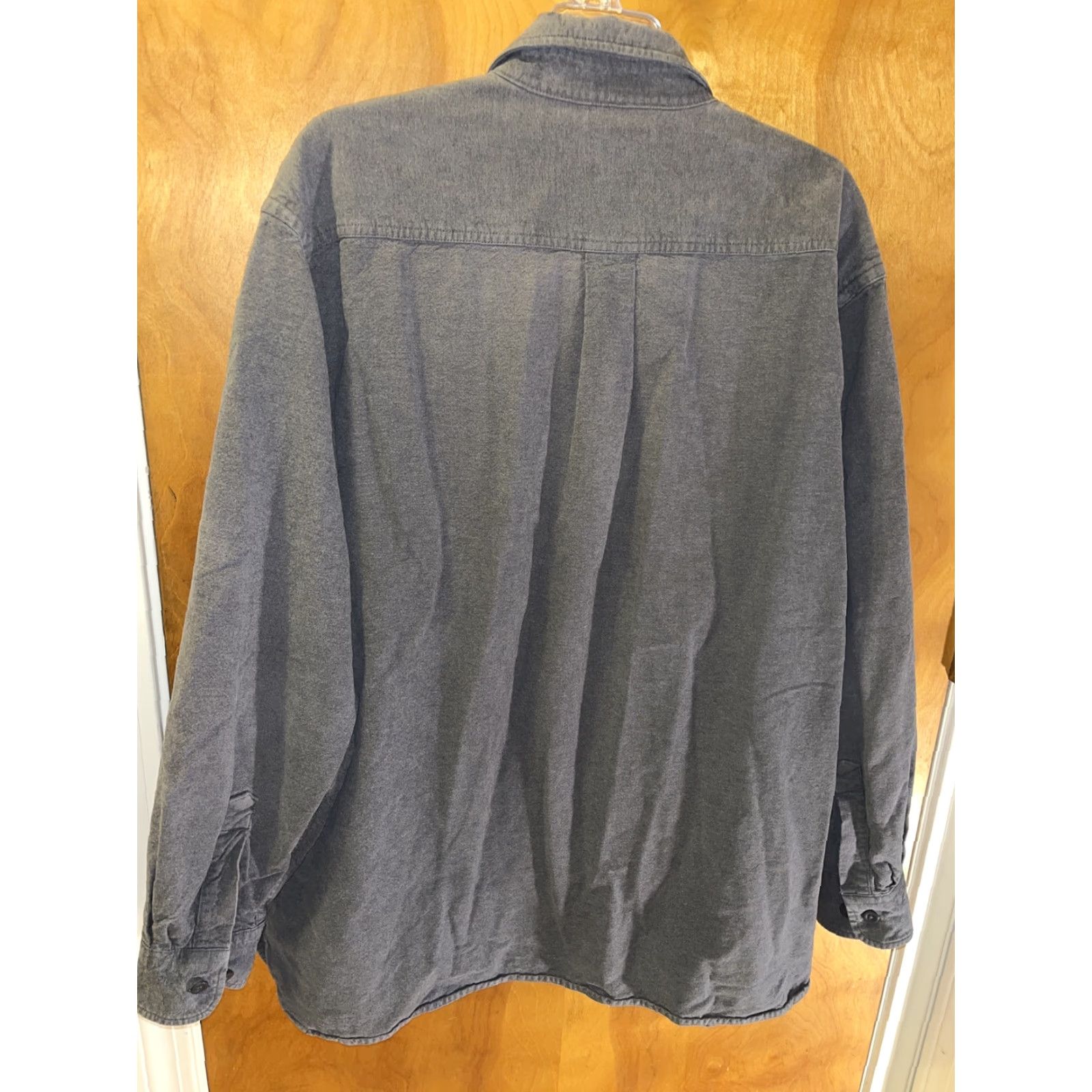 Vintage VINTAGE L.L. Bean Men's Gray Chamois Long Sleeve Button-Down Shirt XL Heavyweight Casual Fall Winter Size US XL / EU 56 / 4 - 5 Thumbnail