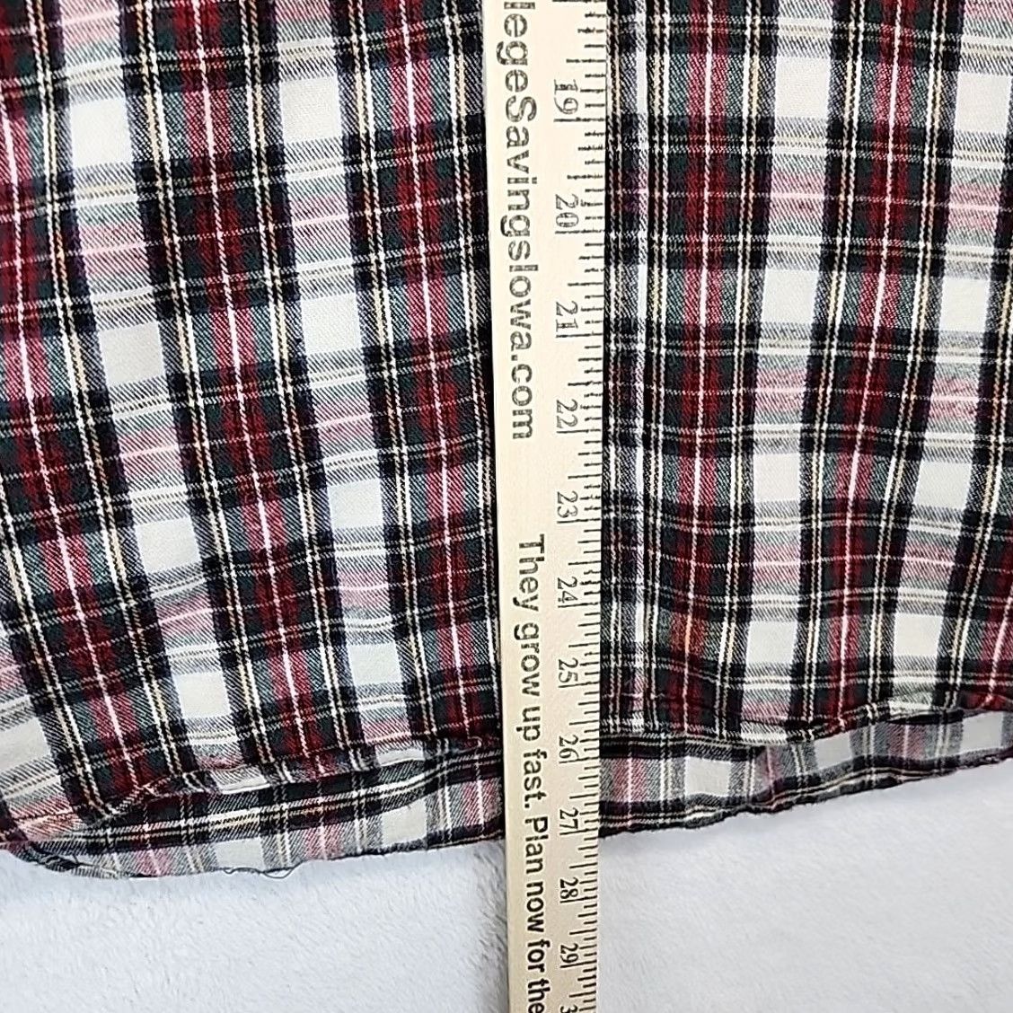 Vintage Cabela’s Christmas Red Green Plaid Flannel Men Sz M Button Down Holiday Shirt Size US M / EU 48-50 / 2 - 6 Thumbnail