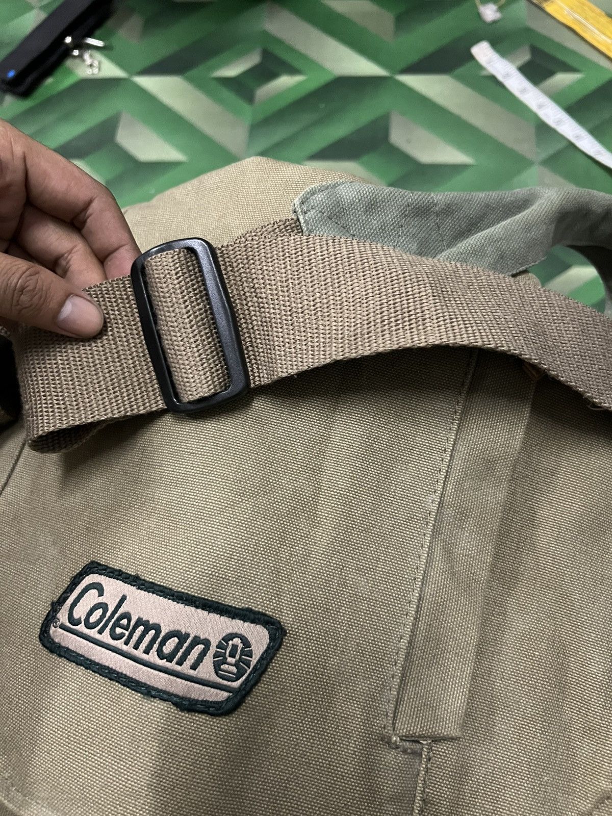 Coleman × Vintage Green Army Vintage 80s COLEMON Shoulder Size ONE SIZE - 11 Thumbnail