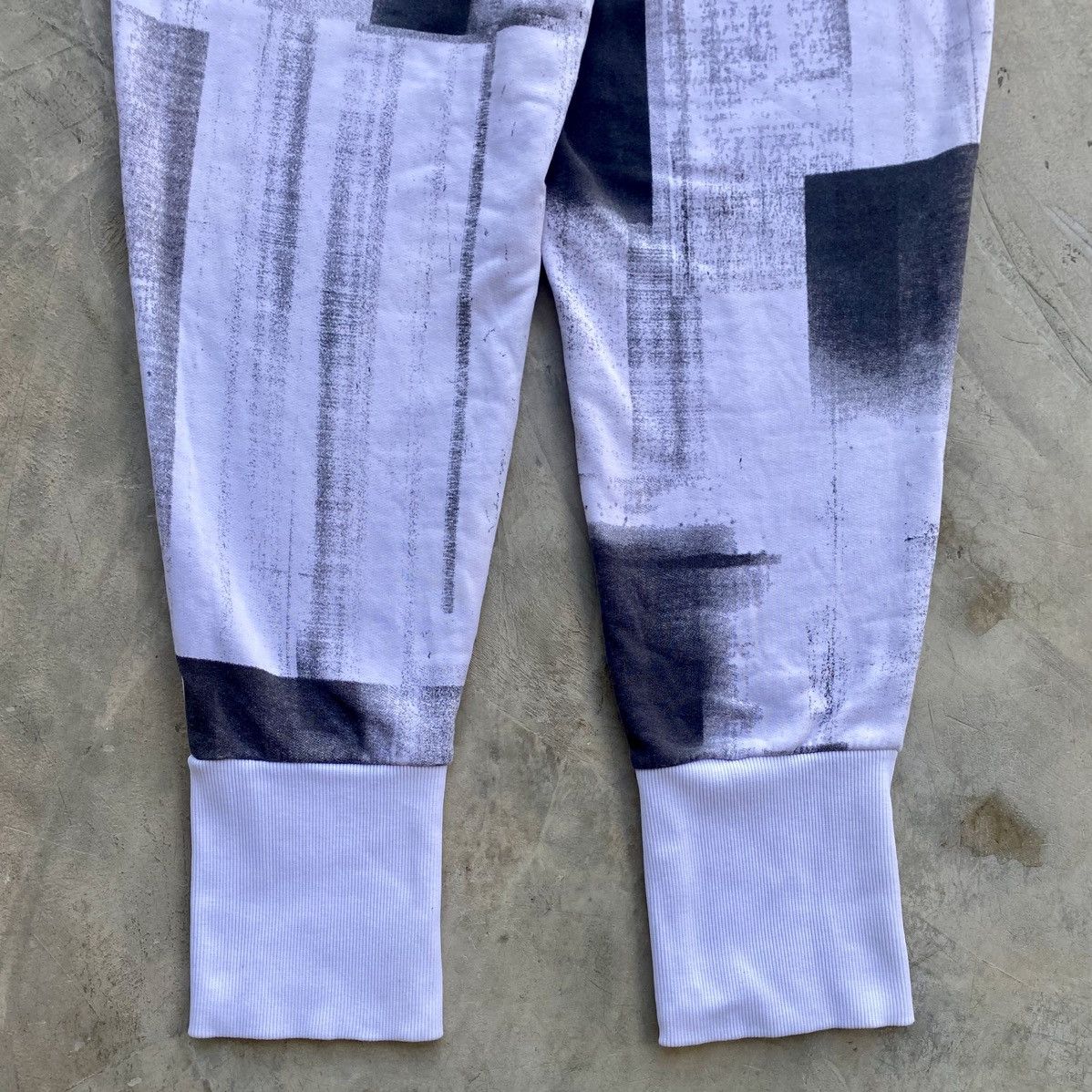 Puma Puma x Han Kjøbenhavn Sweatpants (Like New) Size US 28 / EU 44 - 8 Thumbnail