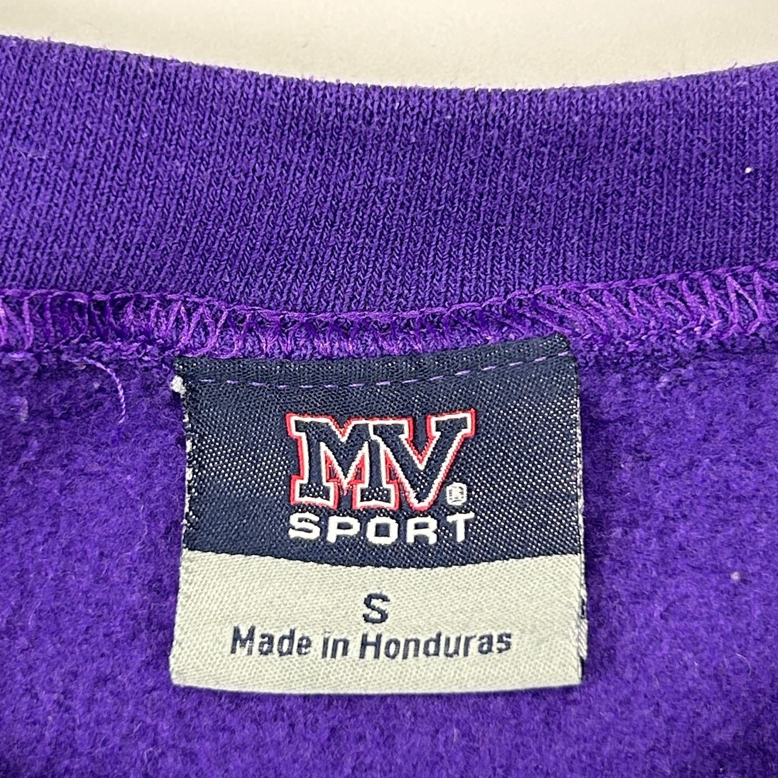 Vintage Vintage 90s Sacramento SAC State Hornets Sweatshirt Purple S Size US S / EU 44-46 / 1 - 6 Thumbnail