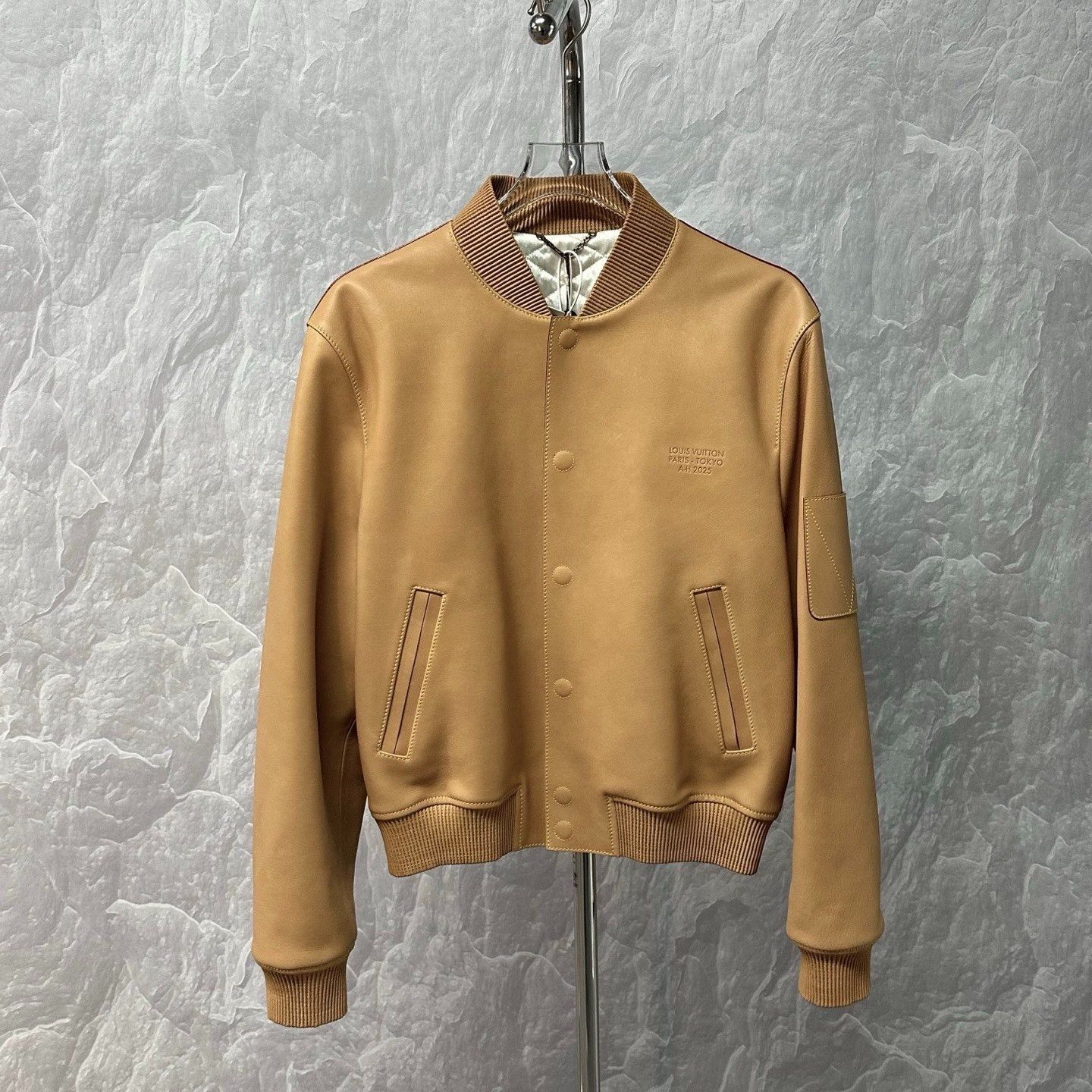 Nigo Louis Vuitton Nigo FW25 Embossed Logo Leather Jacket Size US XXS / EU 40 - 1 Thumbnail