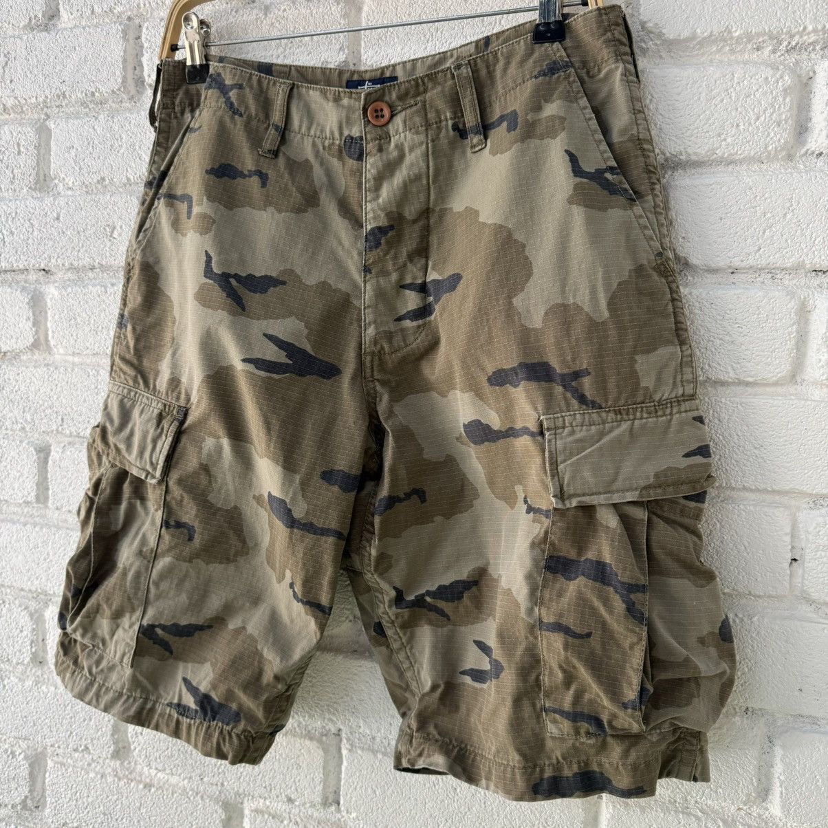 Stussy Stussy Camo Cargo Shorts Size US 30 / EU 46 - 3 Thumbnail