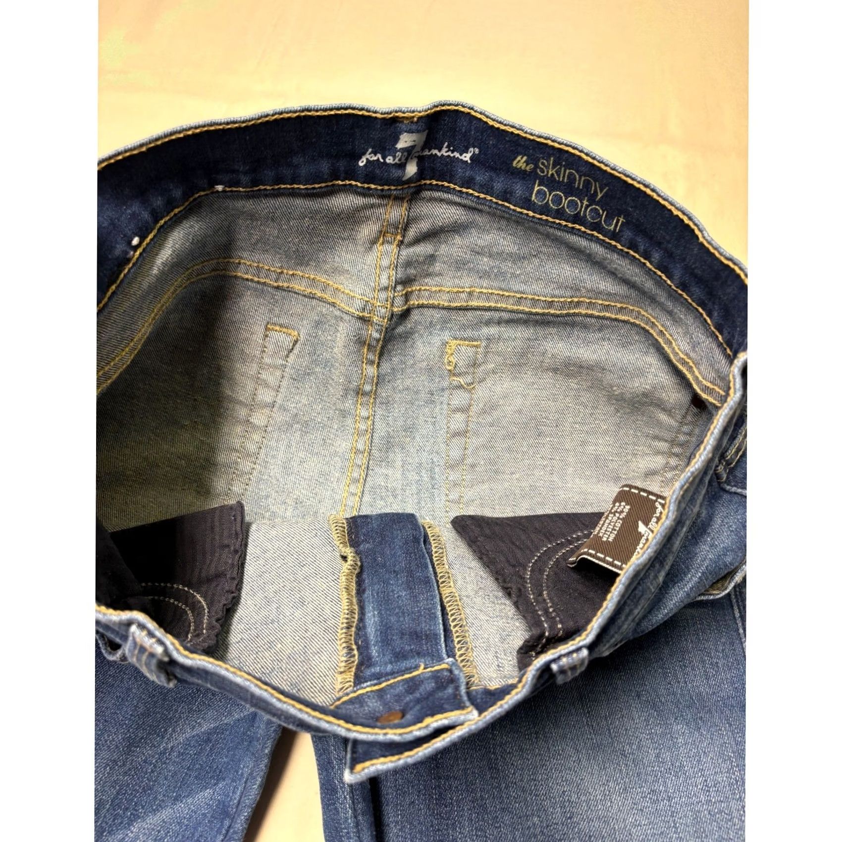 7 For All Mankind 7 For All Mankind The Skinny Bootcut Jeans Medium Wash Blue Denim 28X29 Made USA Women Jeans Size 28" / US 6 / IT 42 - 4 Thumbnail