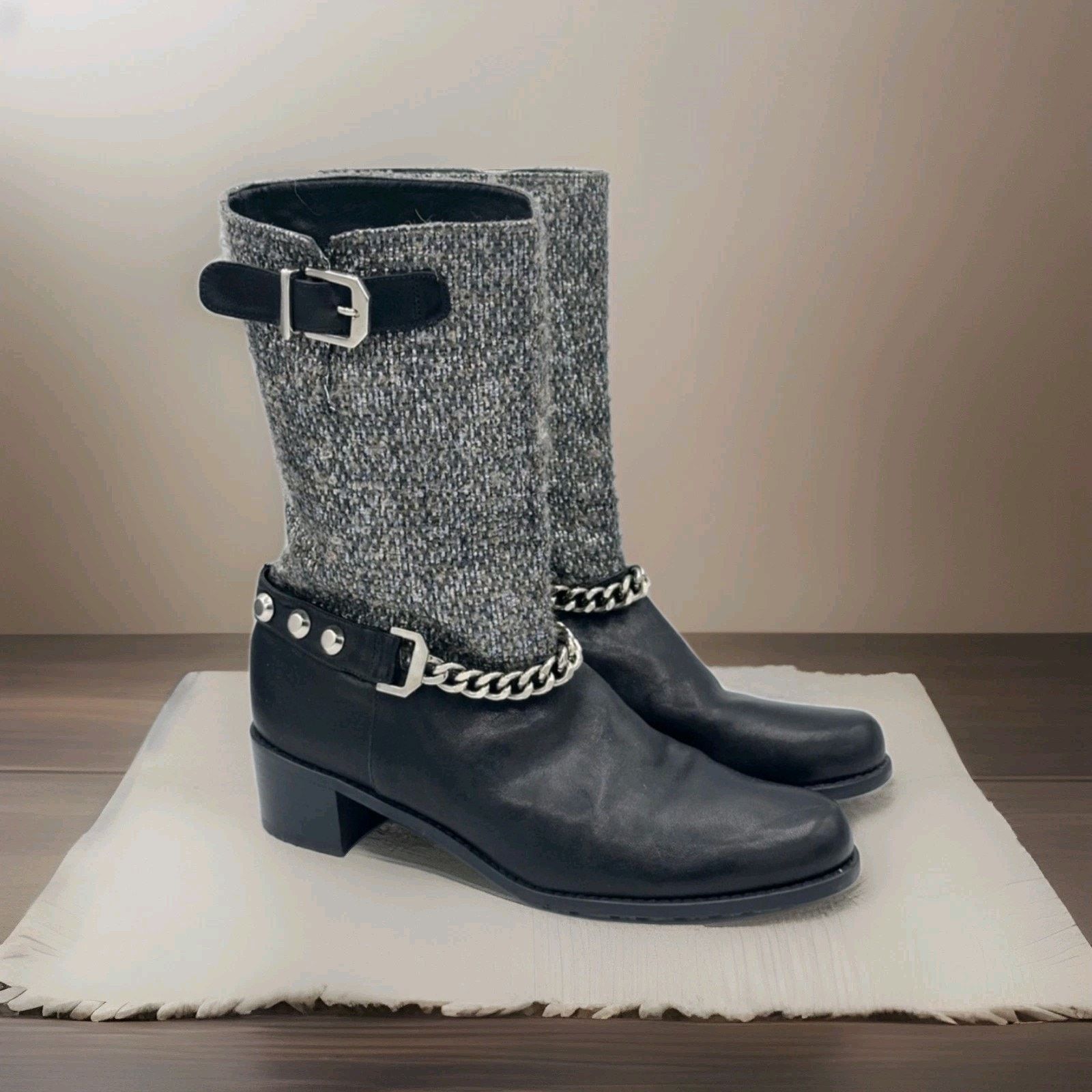 Stuart Weitzman Stuart Weitzman Studded Leather Ankle Moto Boots Black Size US 10 / IT 40 - 2 Thumbnail