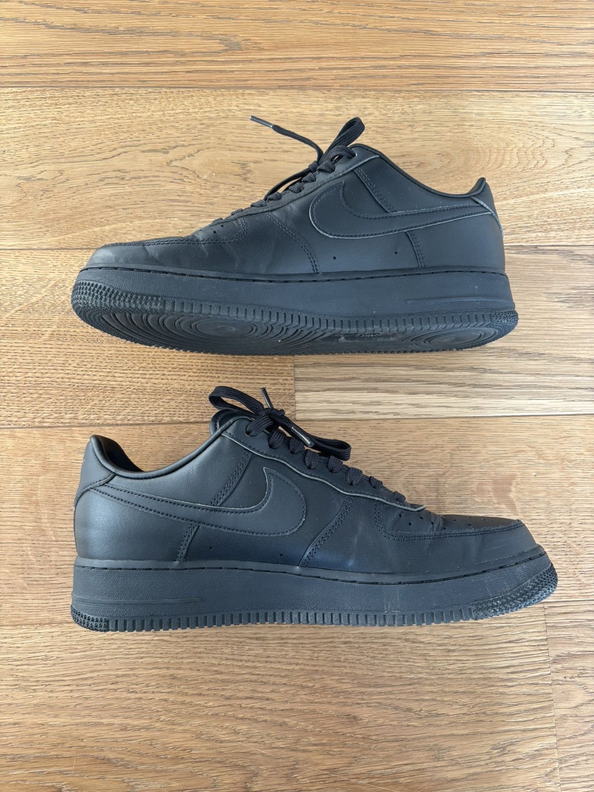 Nike Air Force One Fresh Size US 10.5 / EU 43-44 - 2 Thumbnail