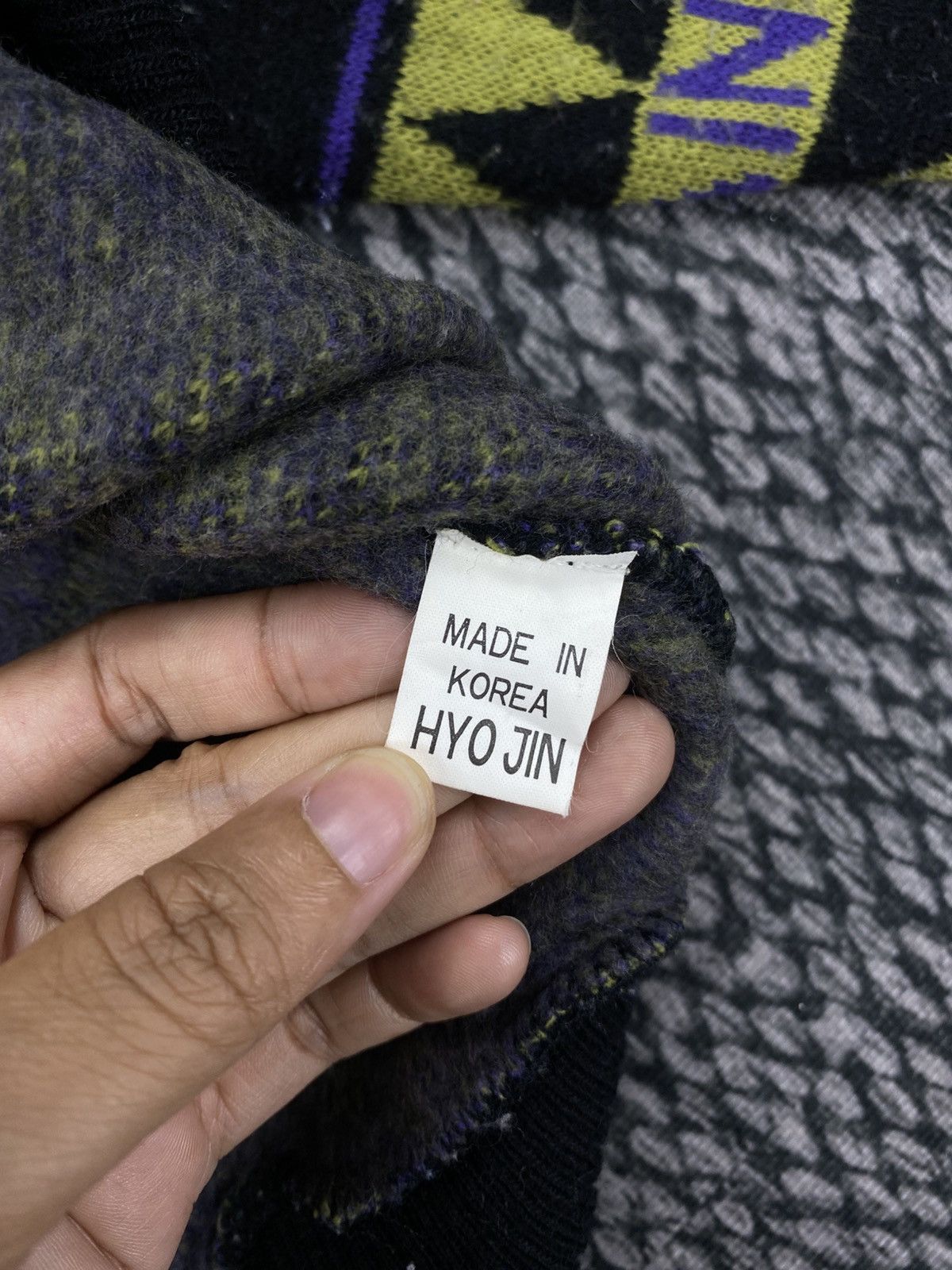 Japanese Brand Vintage Alain Cazalis Patchwork Native Knitted Sweatshirt Size US M / EU 48-50 / 2 - 6 Thumbnail