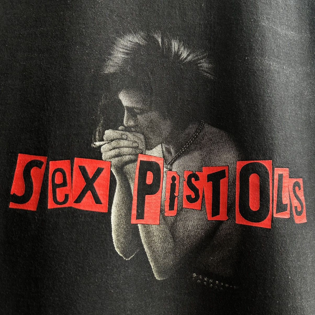 Band Tees × Vintage VINTAGE Y2K SEX PISTOLS GRAPHIC TEE Size US L / EU 52-54 / 3 - 9 Thumbnail