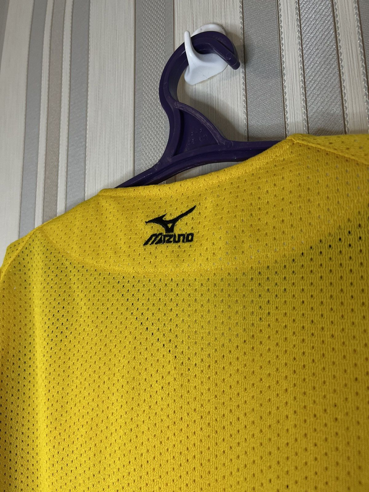 Mizuno Vintage Mizuno Hanshin Tigers Baseball Jersey Shirt Size US M / EU 48-50 / 2 - 6 Thumbnail