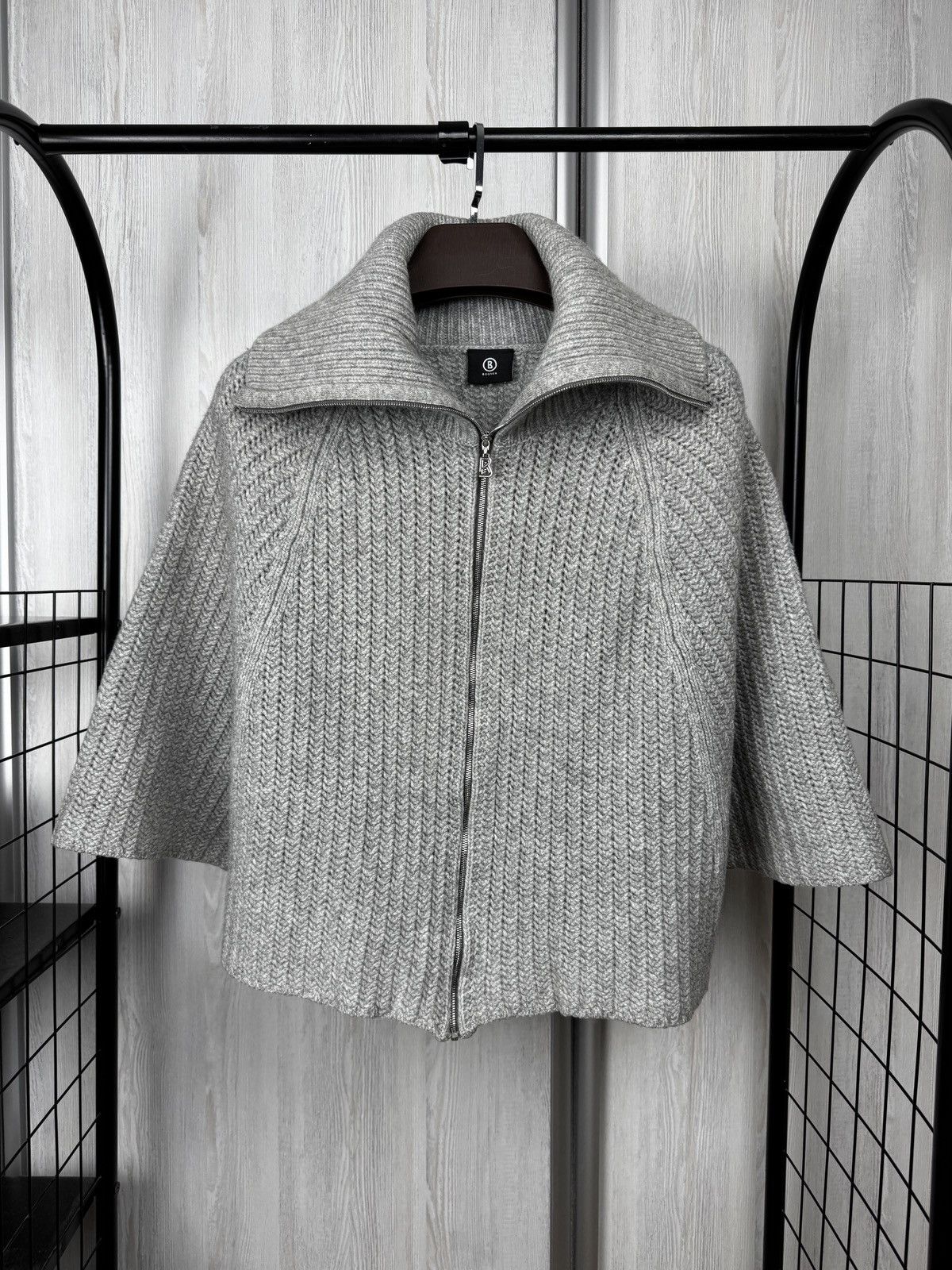 Bogner Bogner grey wool full zip knitwear poncho sweater size M Size M / US 6-8 / IT 42-44 - 1 Thumbnail