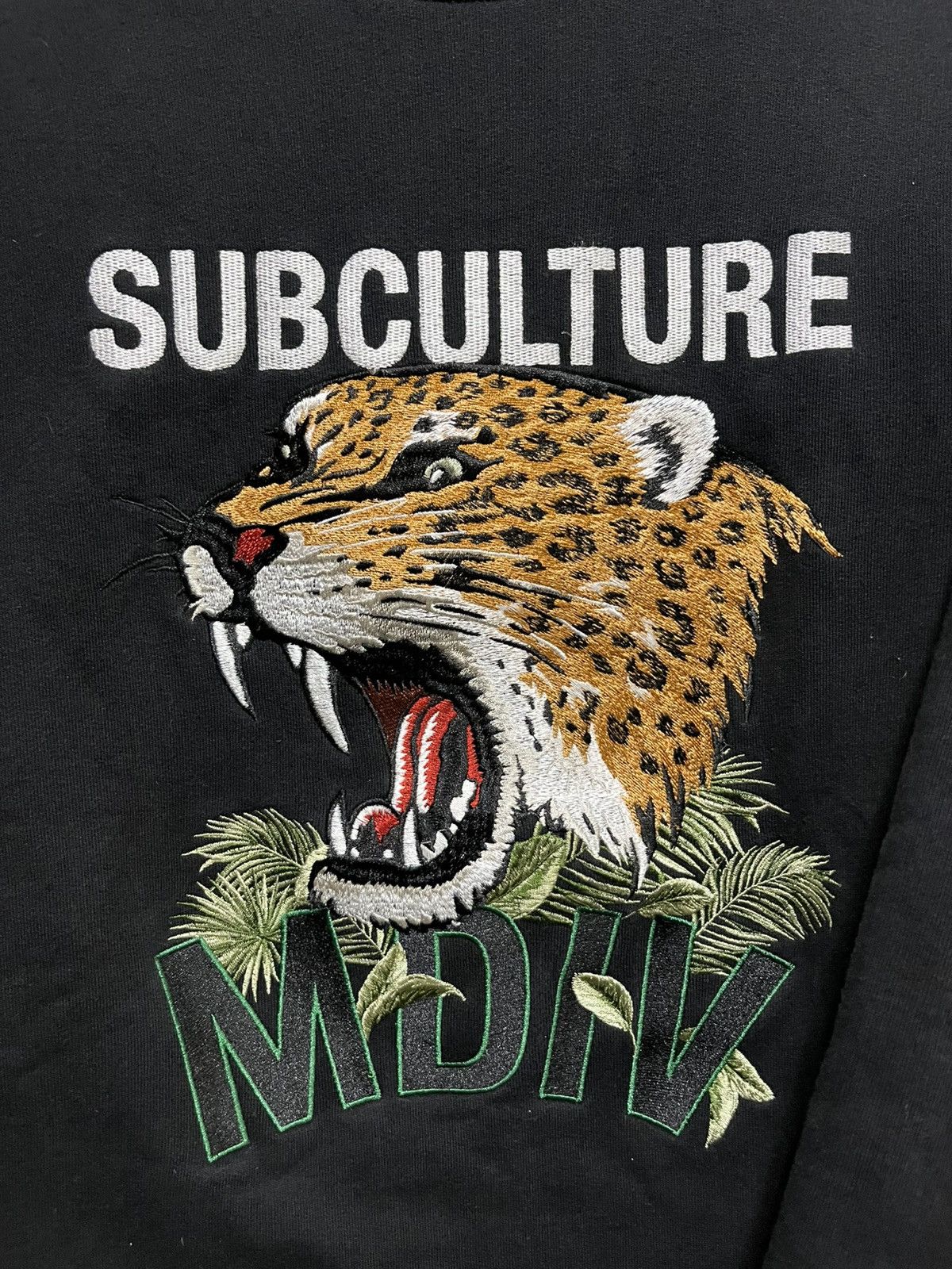 Musium Div. Jaguar Crewneck Size US M / EU 48-50 / 2 - 2 Thumbnail
