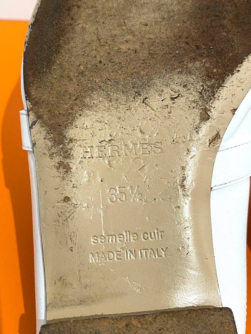 Hermes Hermes Kelly Buckle Logo White Leather Oz Flat Mules Shoes Size US 5 / IT 35 - 20 Thumbnail