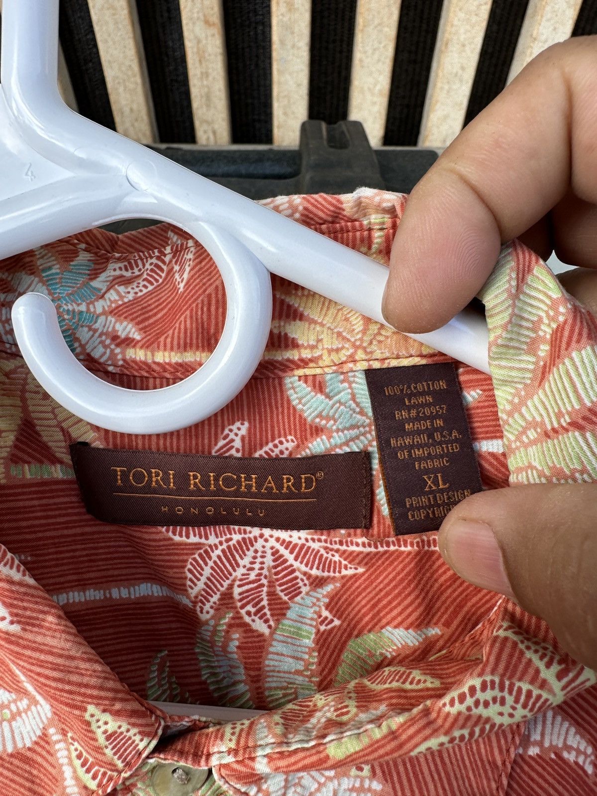 Tori Richard PreOwned Tori Richard Orange Hawaiian Print Men's XL Size US XL / EU 56 / 4 - 4 Thumbnail