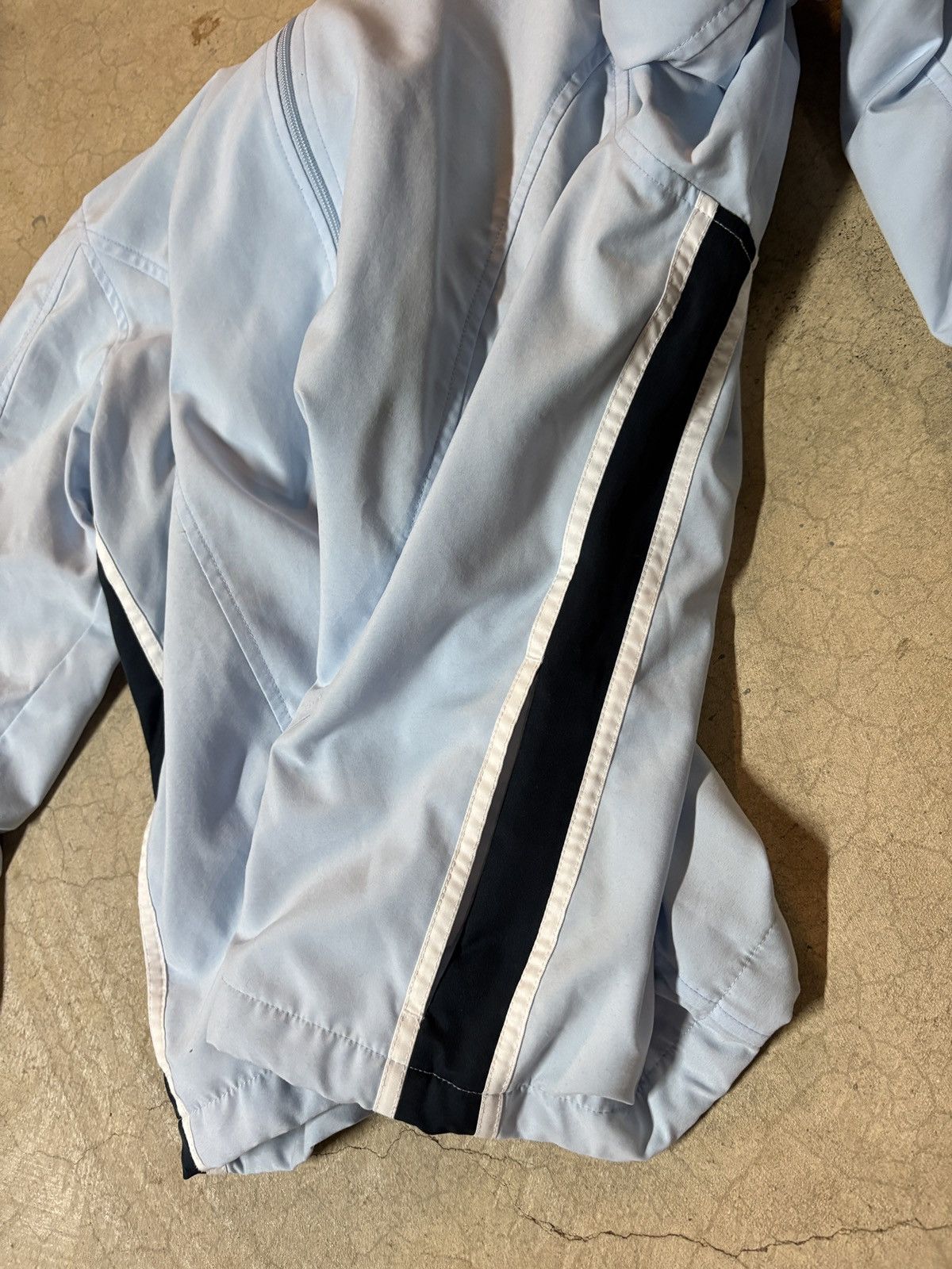 Nike Womens Vintage 00’s Nike Y2K Zip Up Hoodie Sky Blue Size Med Size M / US 6-8 / IT 42-44 - 3 Thumbnail