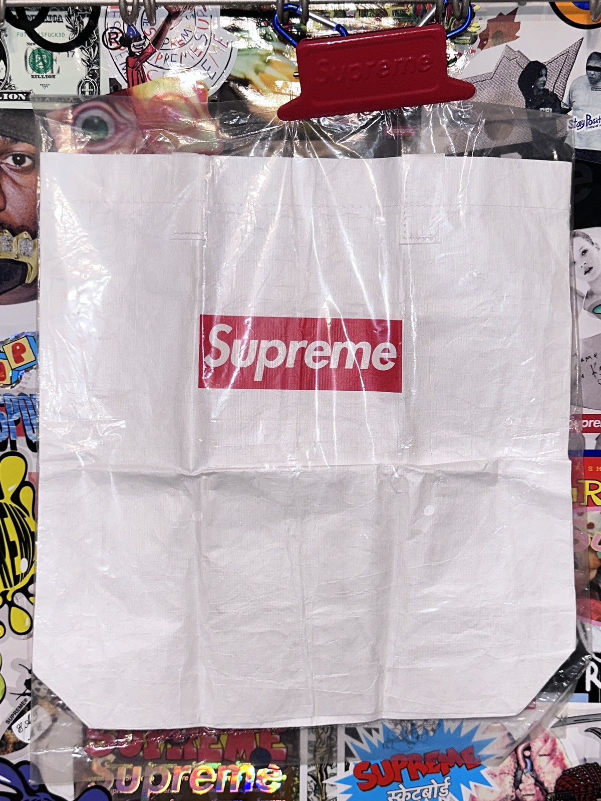 Supreme FW15 NEW Supreme Tyvek Tote Bag White Red 2015 Box Logo RARE Size ONE SIZE - 3 Thumbnail
