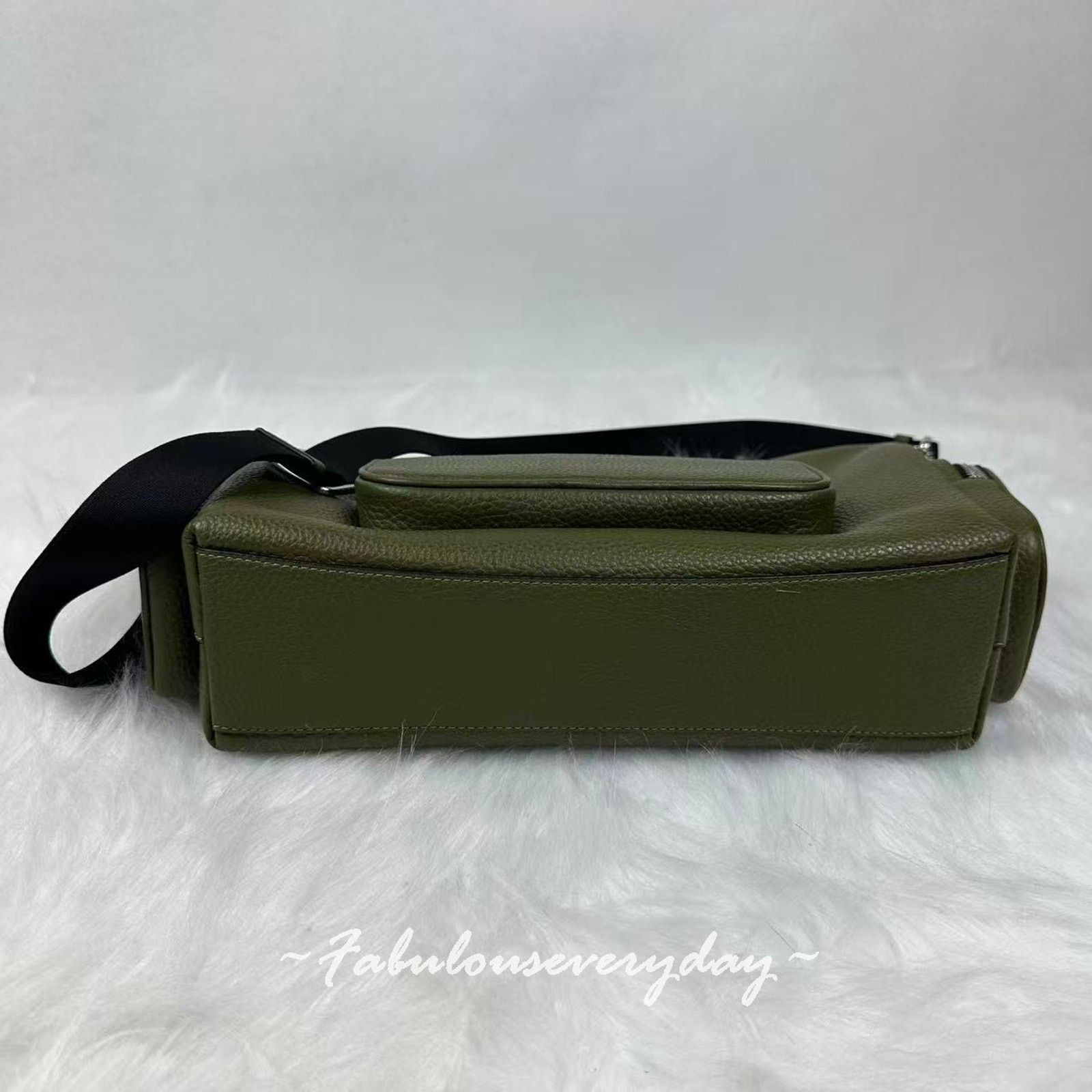 Coach Coach Men's Finn Crossbody Bag Pockets Leather/Olive CCG15 Size ONE SIZE - 5 Thumbnail