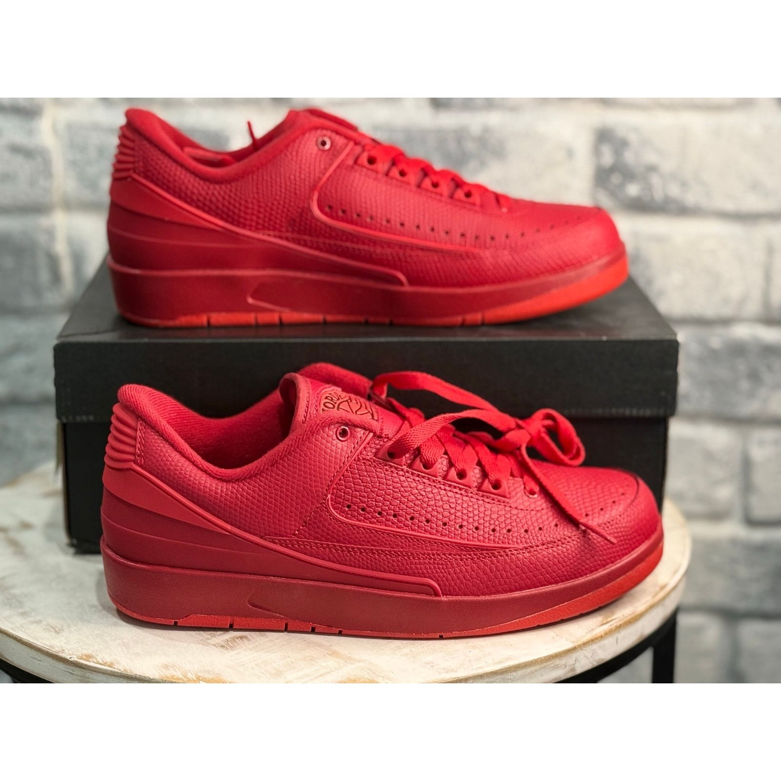 Jordan Brand Jordan 2 Retro Low Gym Red Size 7.5 832819-606 Rare Sneaker Size US 7.5 / EU 40-41 - 1 Thumbnail
