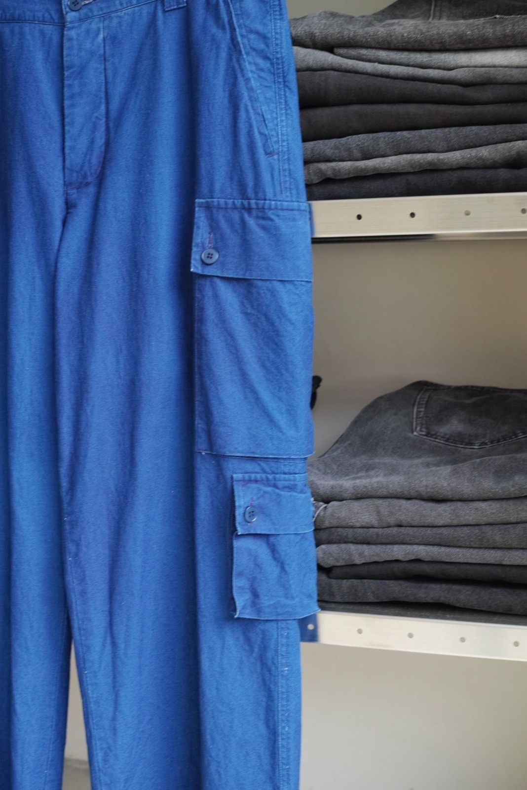 agnes b. agnes b Indigo Dyed Cargo Pants Size US 33 - 4 Thumbnail