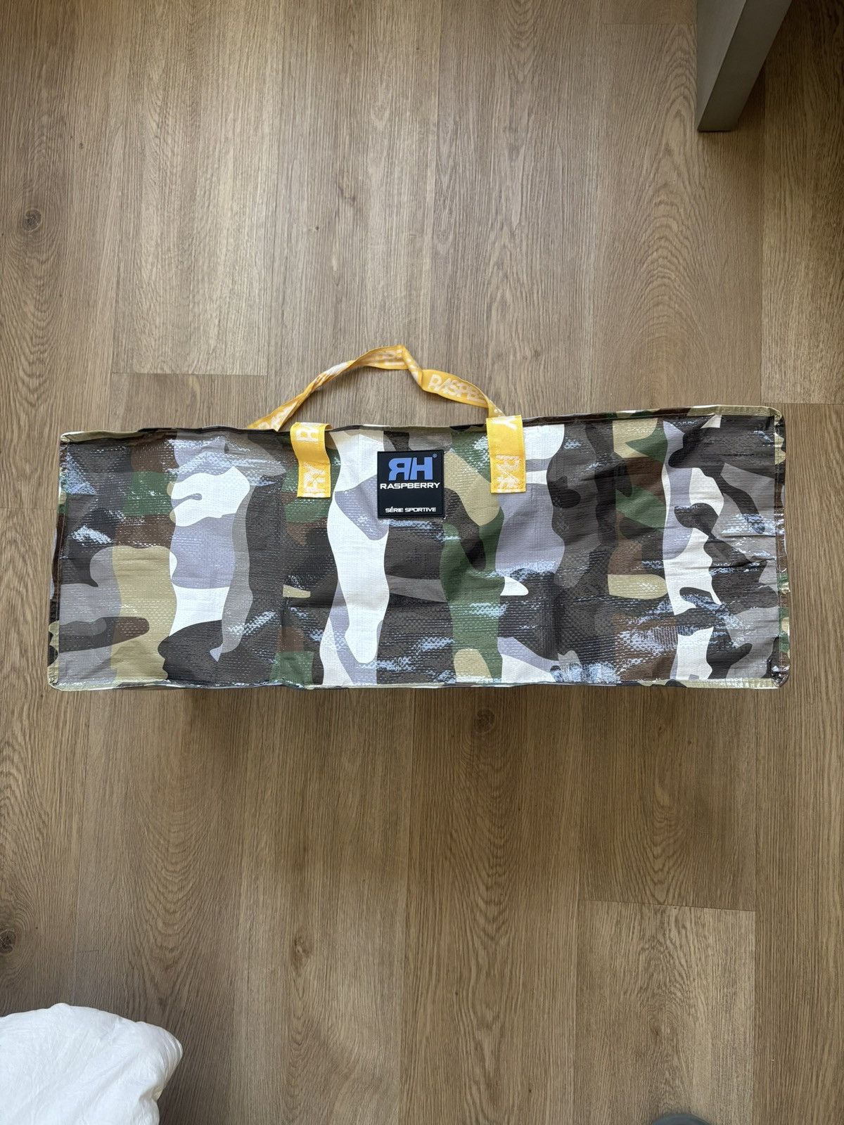The GV Gallery Gv gallery $1000 exclusive duffer bag Size 46 - 1 Preview