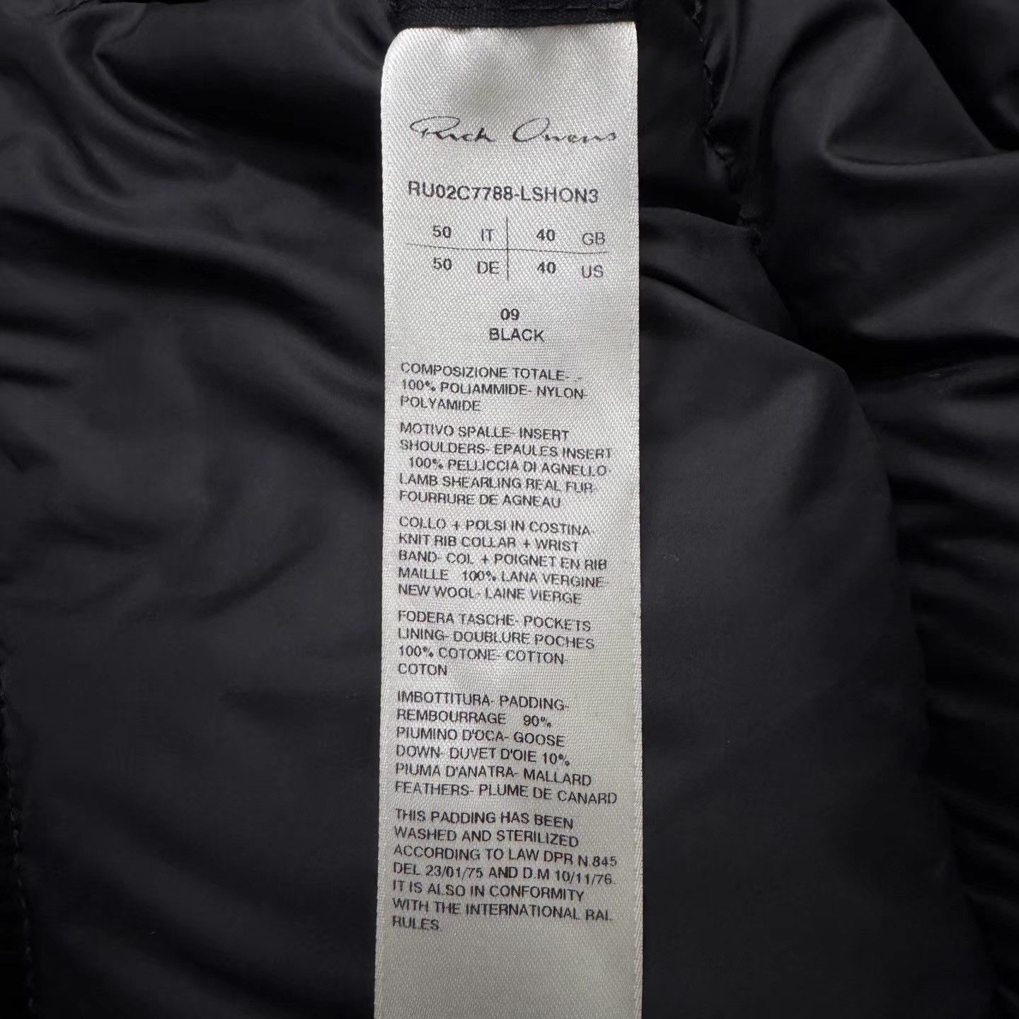 Rick Owens Rick Owens Mainline Black Furry Beetle Down Jacket Q10 Size US L / EU 52-54 / 3 - 5 Thumbnail
