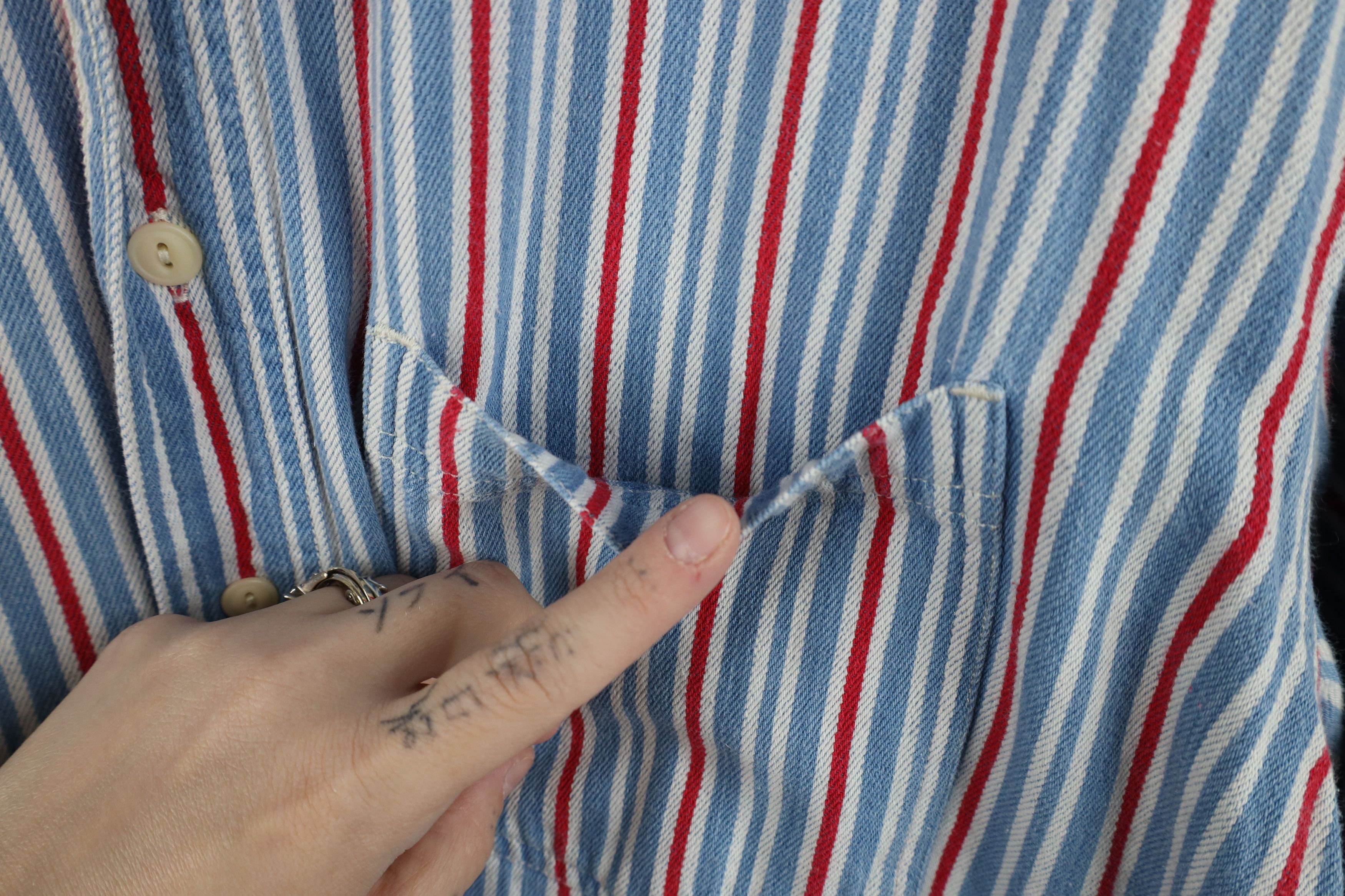 Vintage Vintage 90s Streetwear Striped Soft Denim Button Down Shirt Size US L / EU 52-54 / 3 - 7 Thumbnail