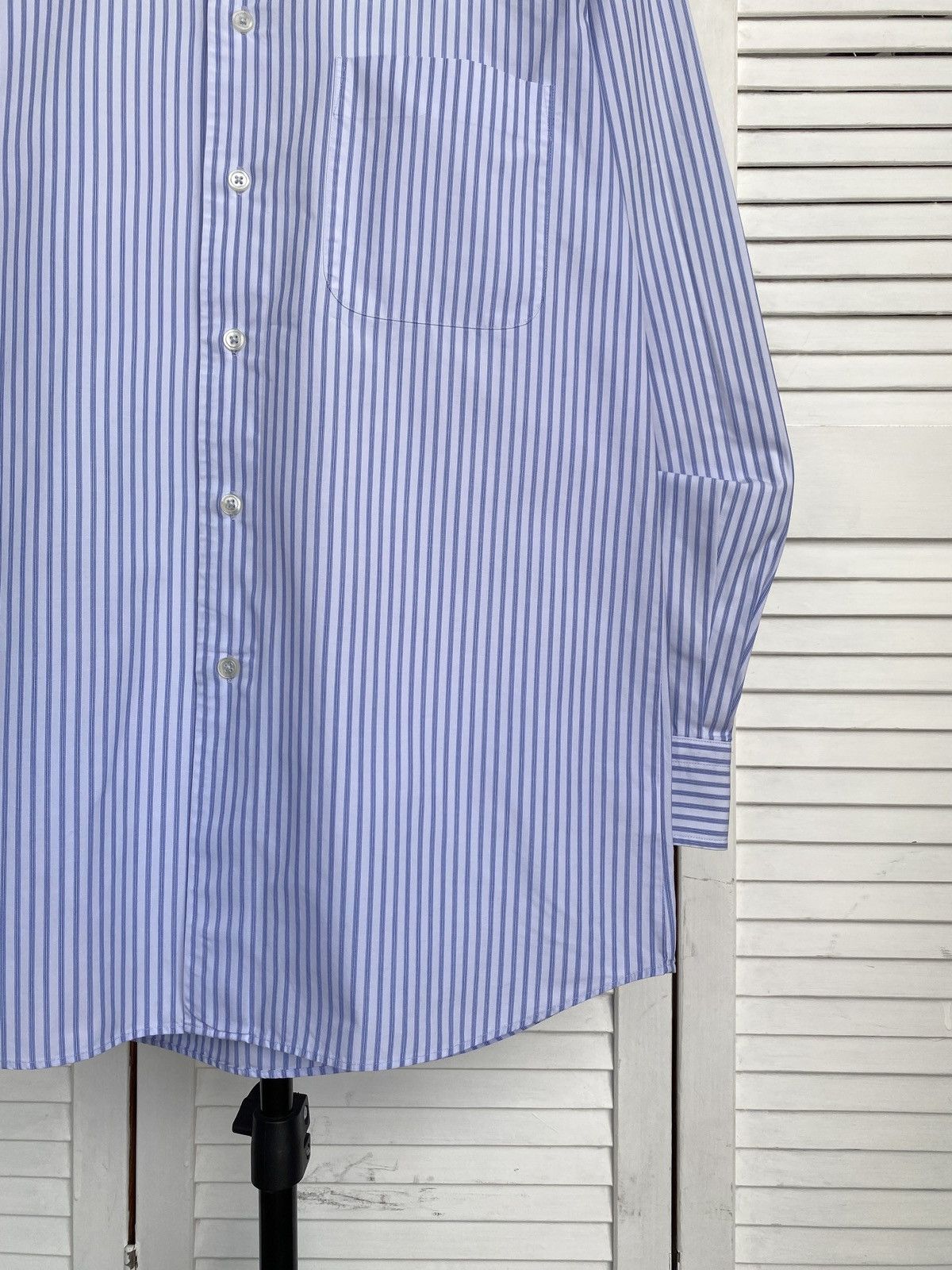 Vintage Vintage Basic Striped Button Up Shirt Hard Cotton Preppy Size US S / EU 44-46 / 1 - 5 Thumbnail