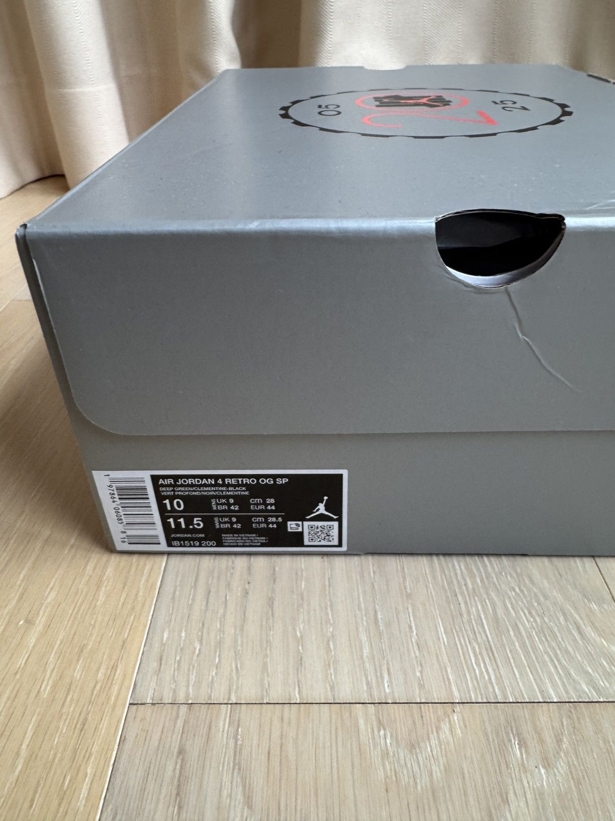 Jordan Brand × Undefeated Jordan Undefeated 4s 2025 release size 10 Size US 10 / EU 43 - 5 Thumbnail