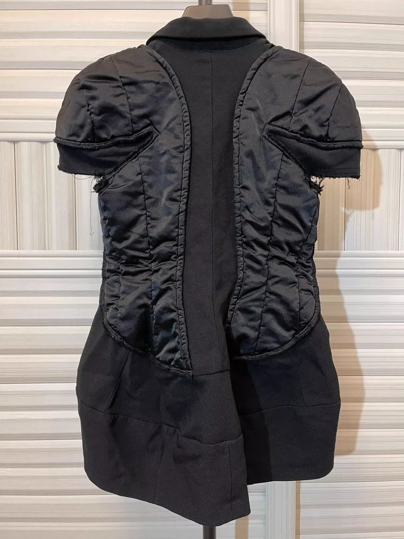 Comme des Garcons Comme Des Garcons Main Line Cotton Filled Armor Half Sleev Size S / US 4 / IT 40 - 3 Thumbnail