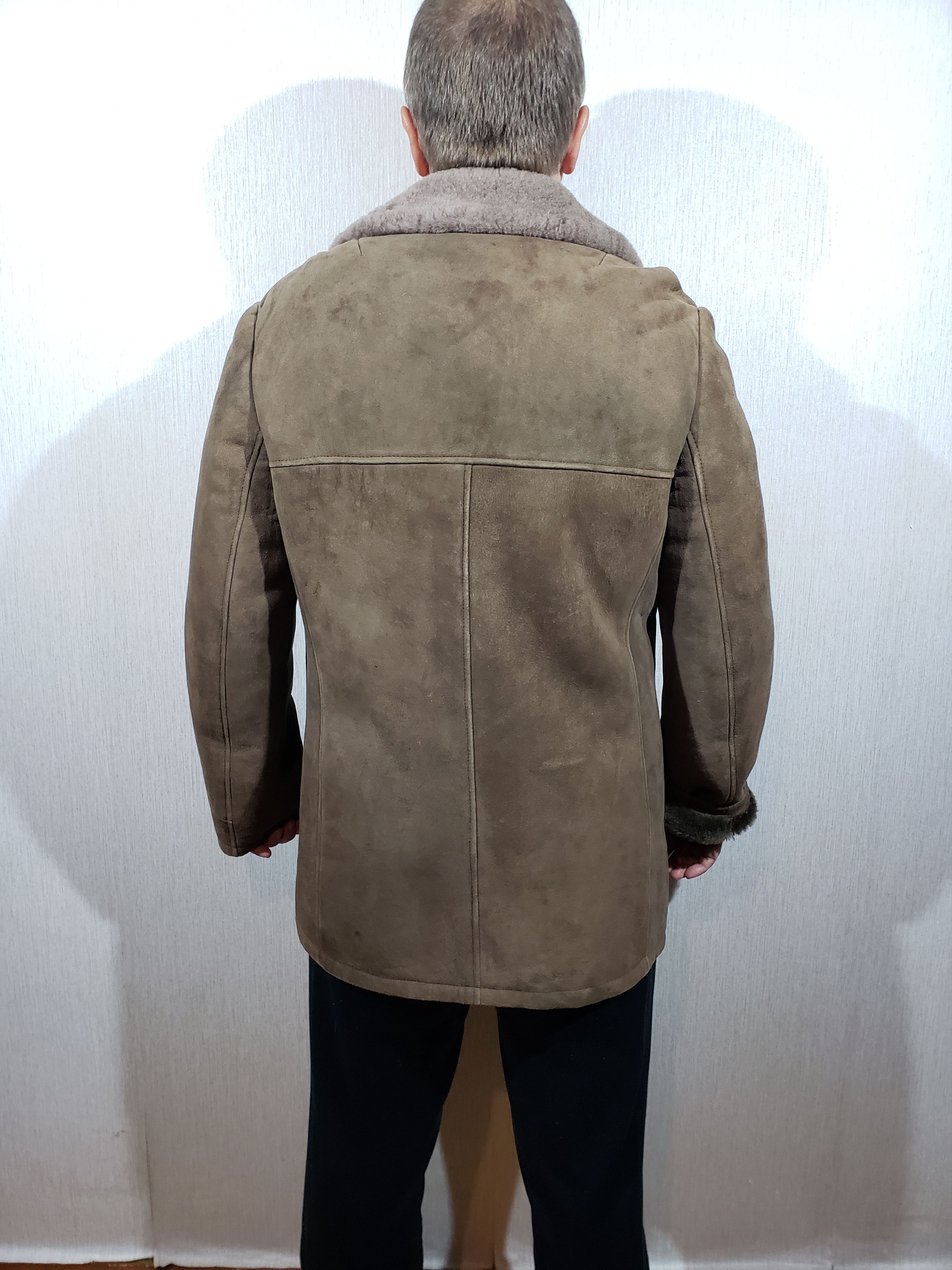 Other Brown men's sheepskin coat with buttons. Size US XL / EU 56 / 4 - 4 Thumbnail