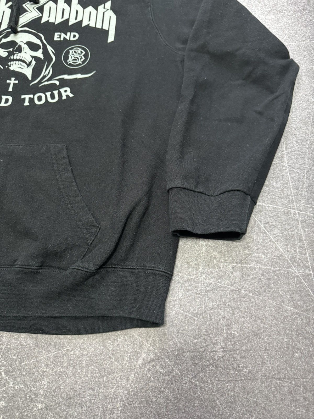 Ozzy Osbourne Vintage Ozzy Osbourne Black Sabbath hoodie Size US XL / EU 56 / 4 - 13 Thumbnail