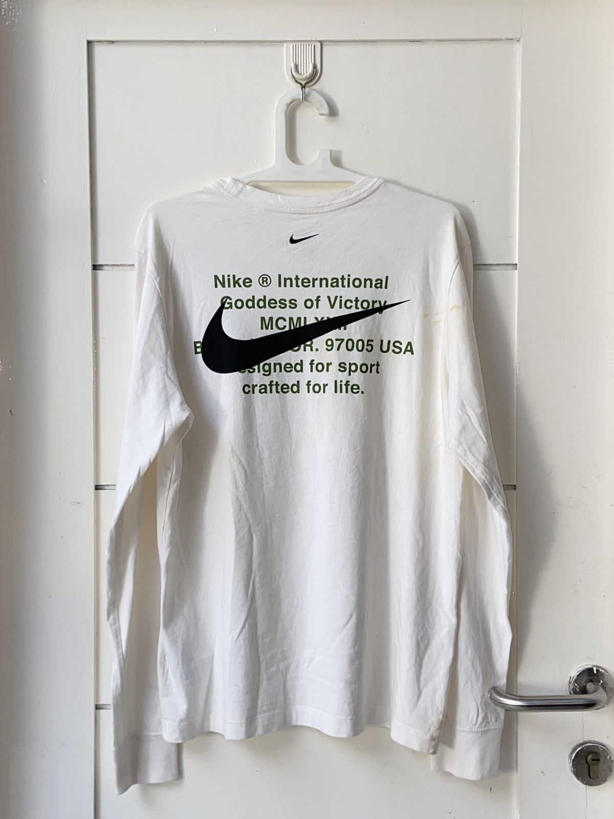 Nike THE NIKE TEE White Long T-shirt Size US S / EU 44-46 / 1 - 16 Thumbnail