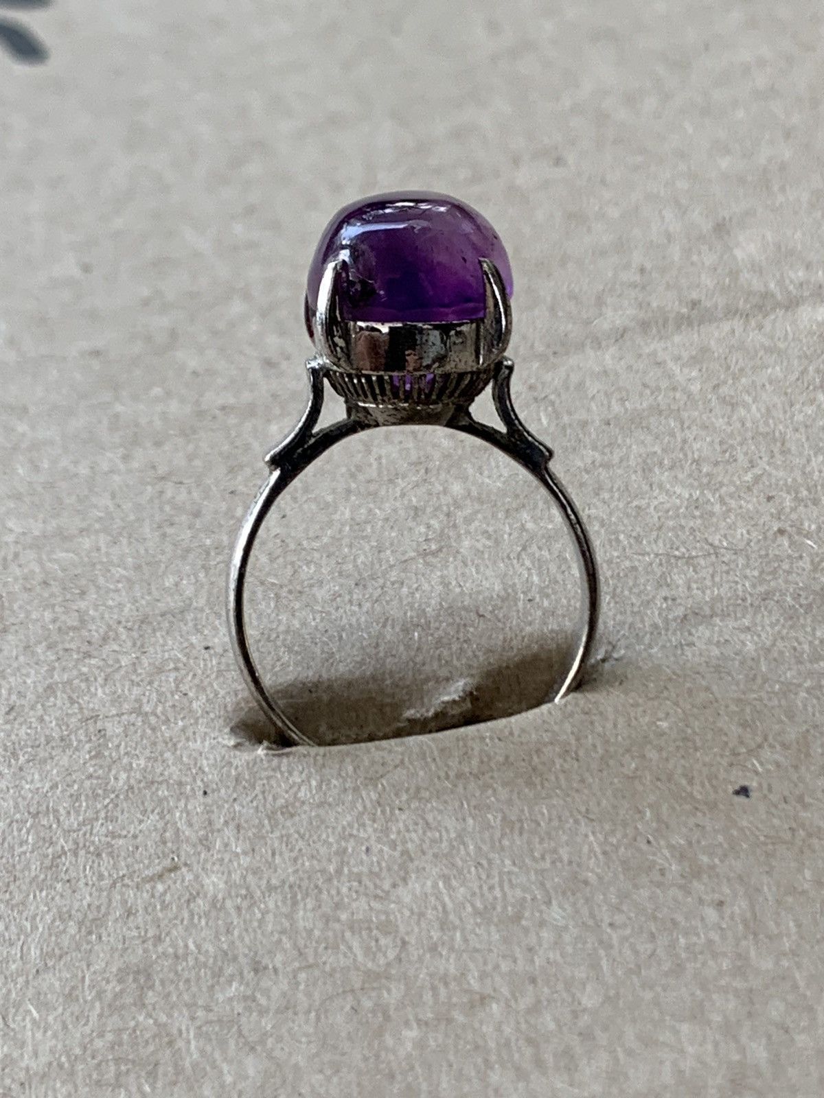 Jewelry VINTAGE AMETHYST WHITE GOLD 18k RING Size ONE SIZE - 1 Thumbnail