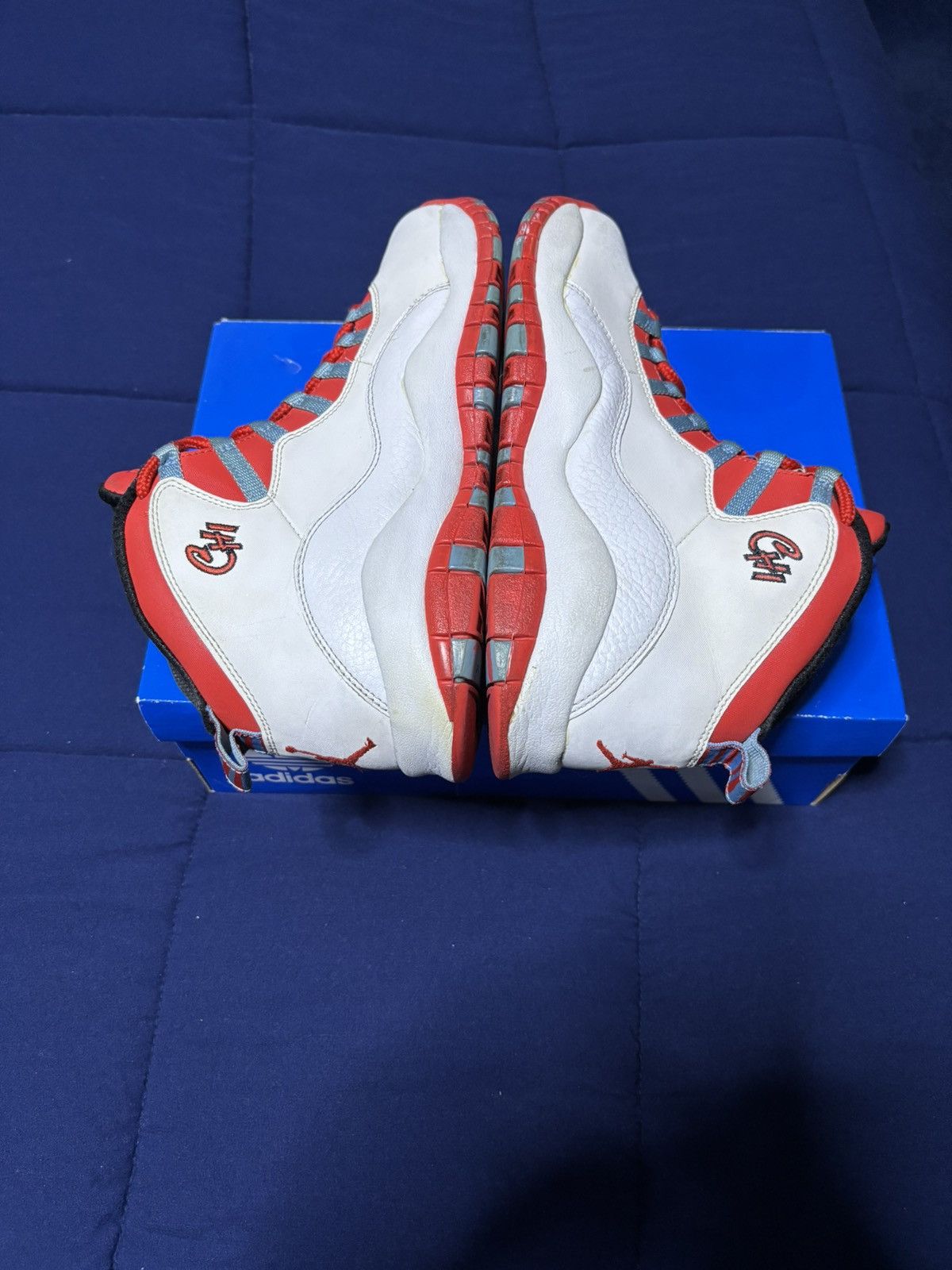 Jordan Brand Jordan 10 Retro Chicago City Pack 2016 Size 8.5 Size US 8.5 / EU 41-42 - 3 Thumbnail