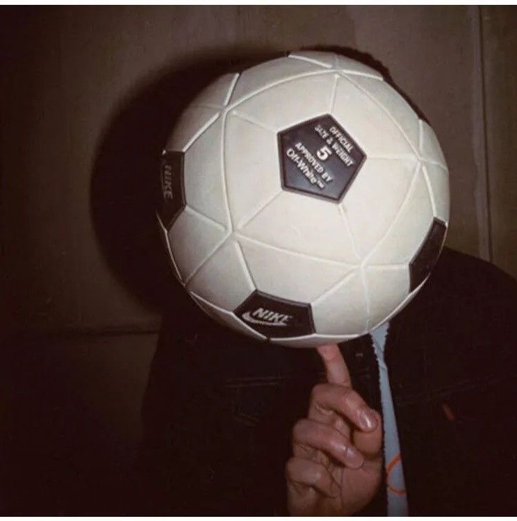 Nike × Off-White Nike x Off White Soccer Ball Size ONE SIZE - 7 Thumbnail